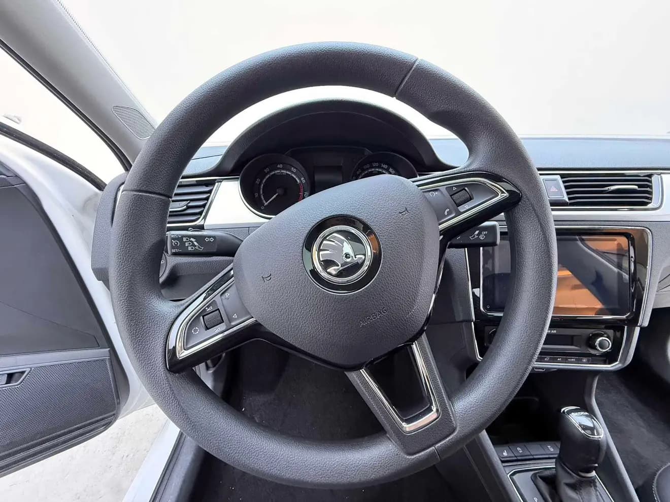 Skoda Xin Rui 2022 г. 13105 км. — фото 16
