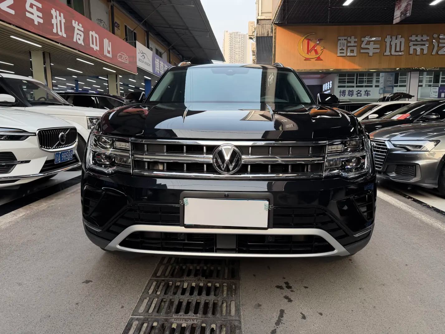Volkswagen Teramont 2024 г. 33148 км. — фото 2