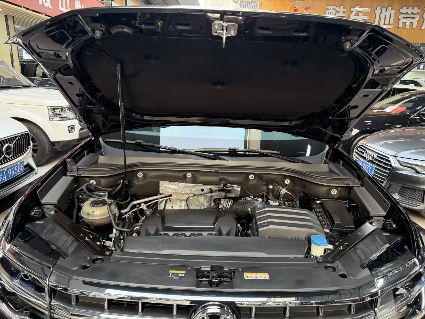 Volkswagen Teramont 2024 г. 33148 км. — фото 9