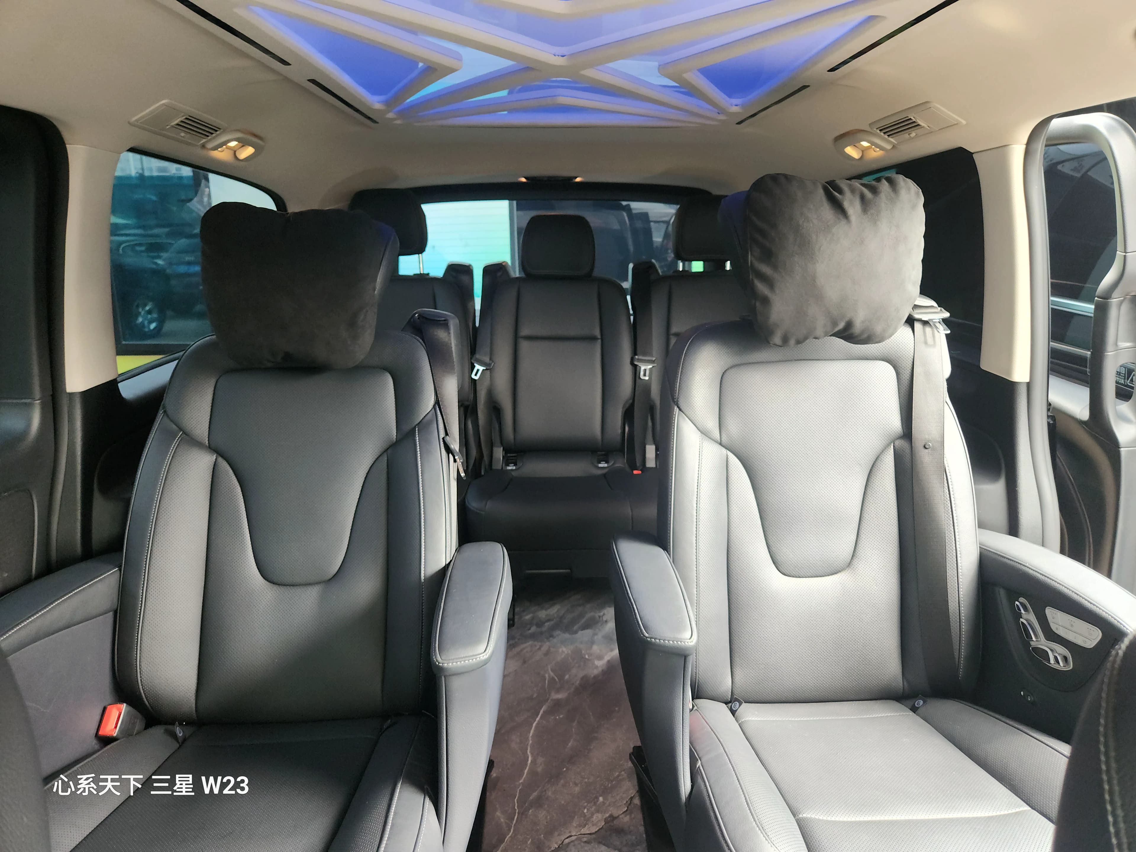 Mercedes-Benz Vito 2023 г. 40076 км. — фото 11