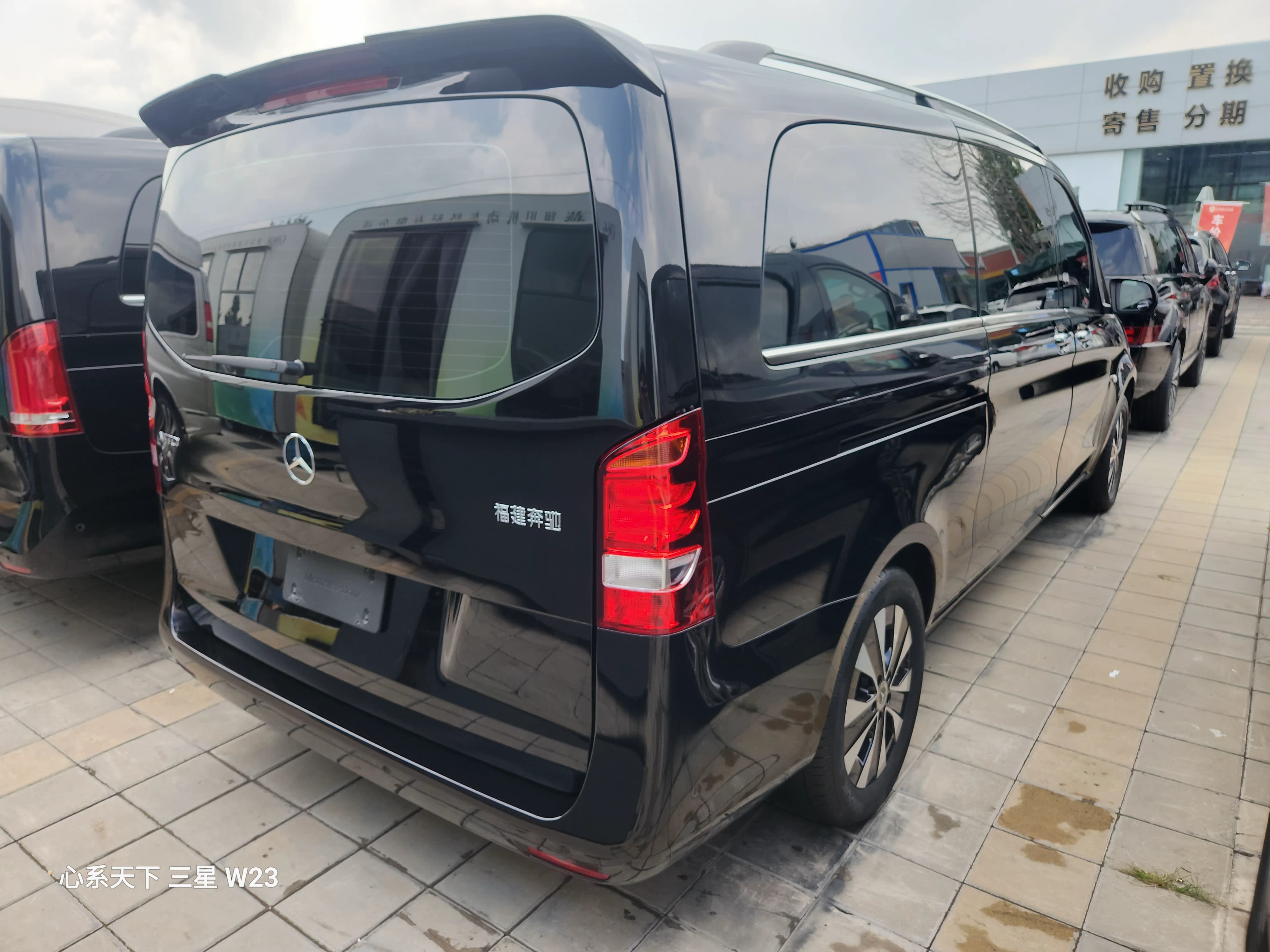Mercedes-Benz Vito 2023 г. 40076 км. — фото 4