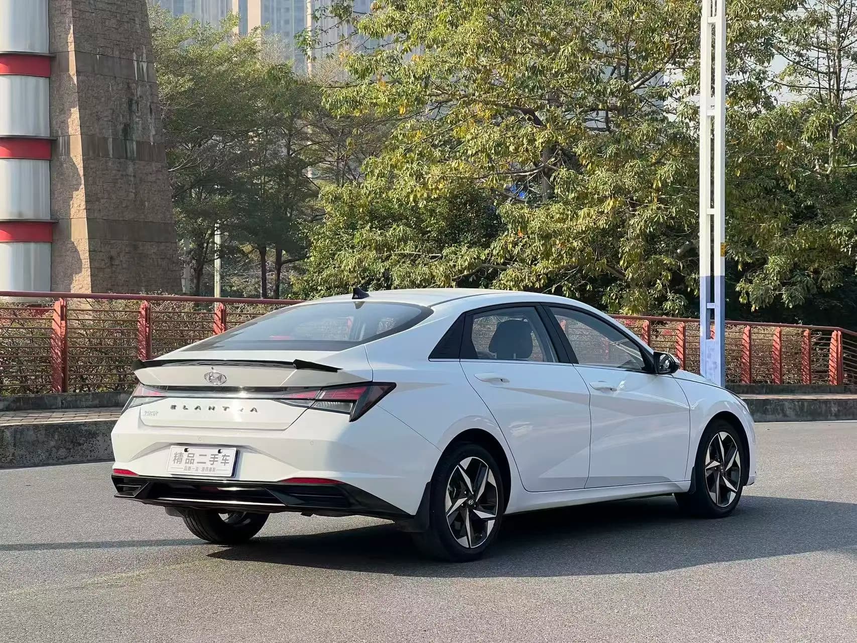 Hyundai Elantra 2022 г. 74020 км. — фото 6