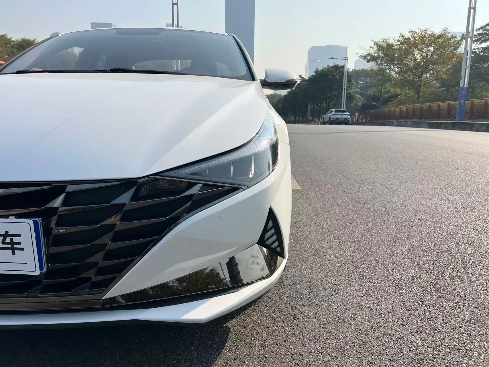 Hyundai Elantra 2022 г. 74020 км. — фото 9