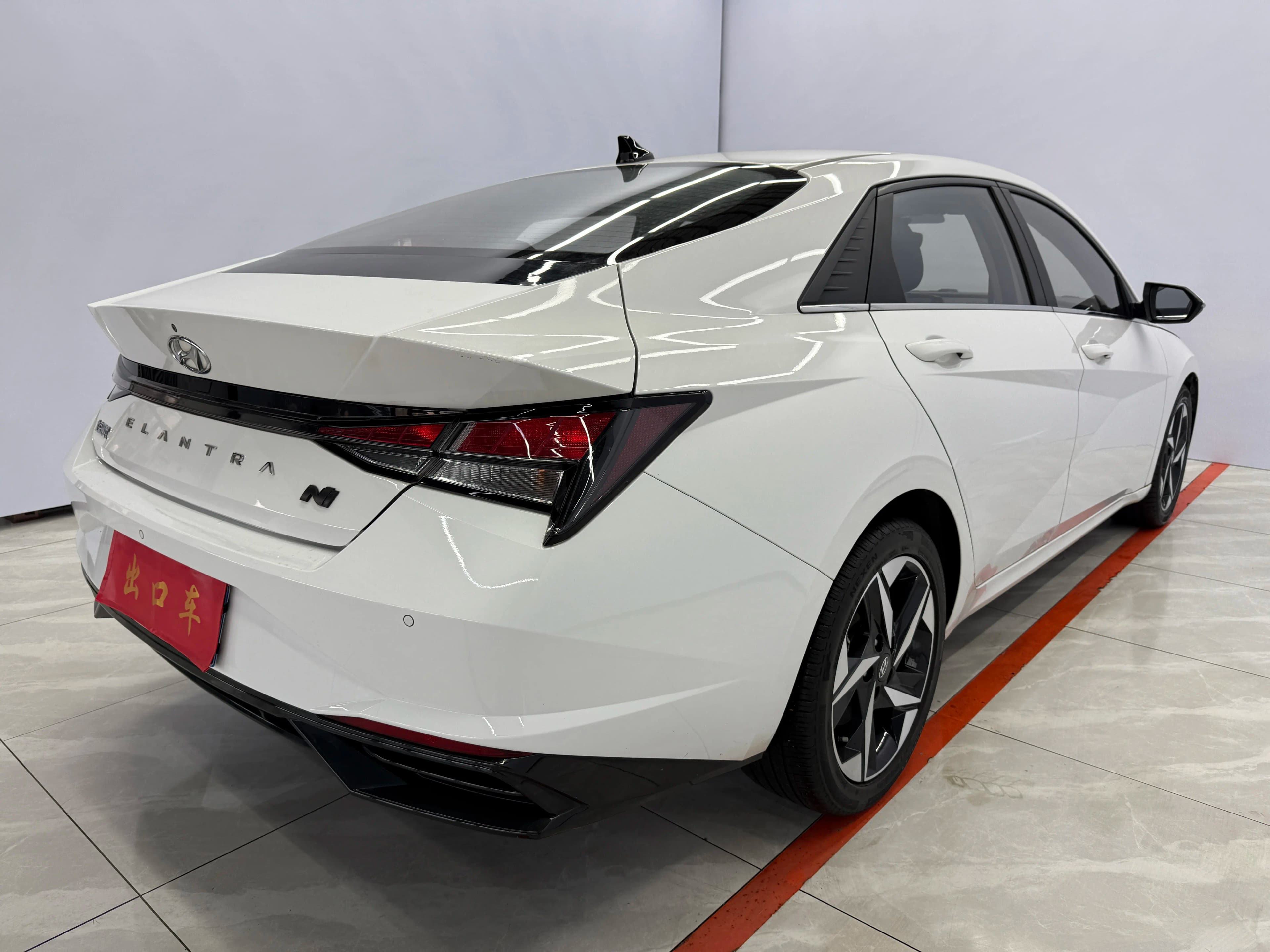 Hyundai Elantra 2022 г. 28016 км. — фото 6