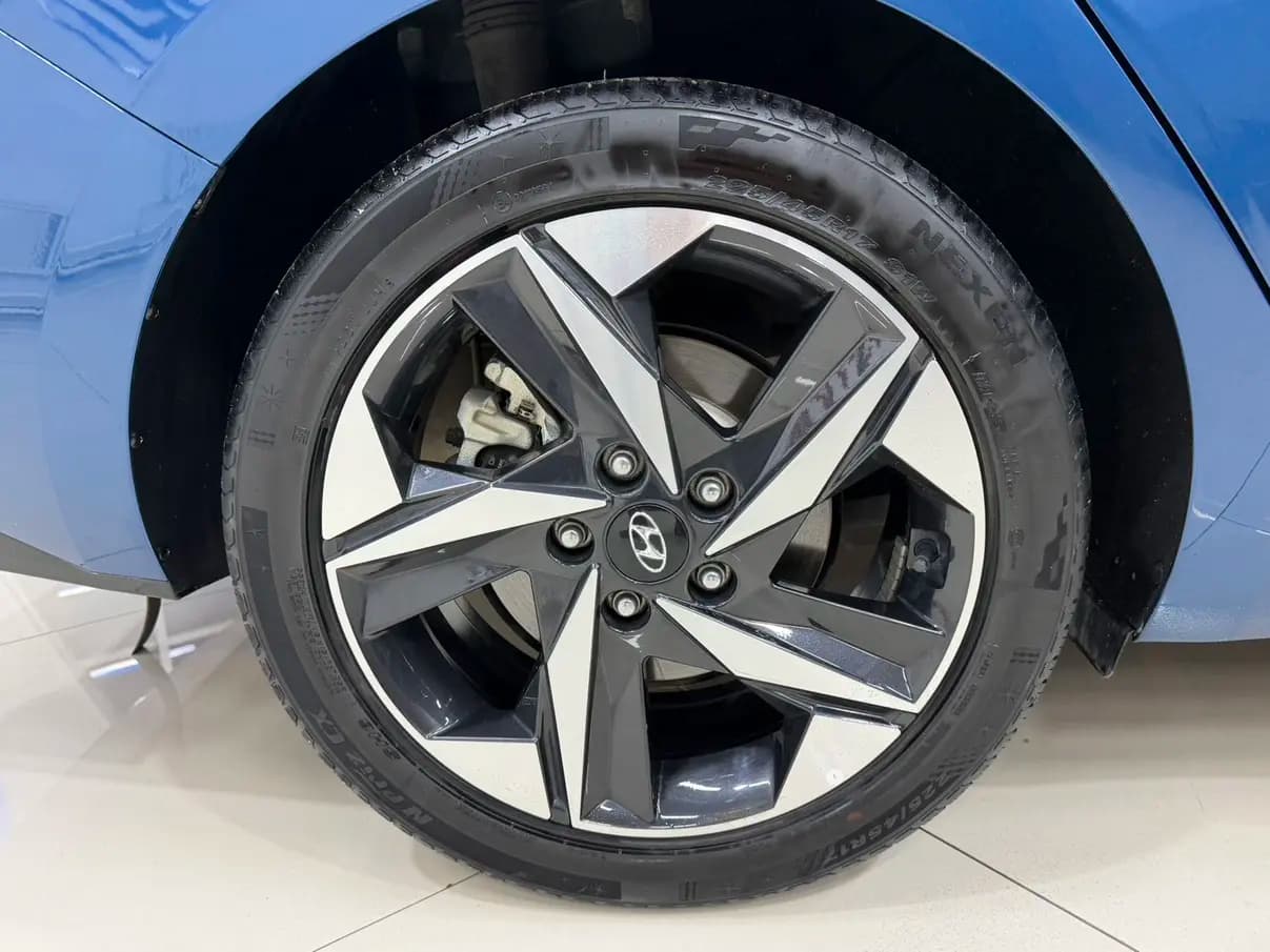 Hyundai Elantra 2022 г. 66015 км. — фото 7