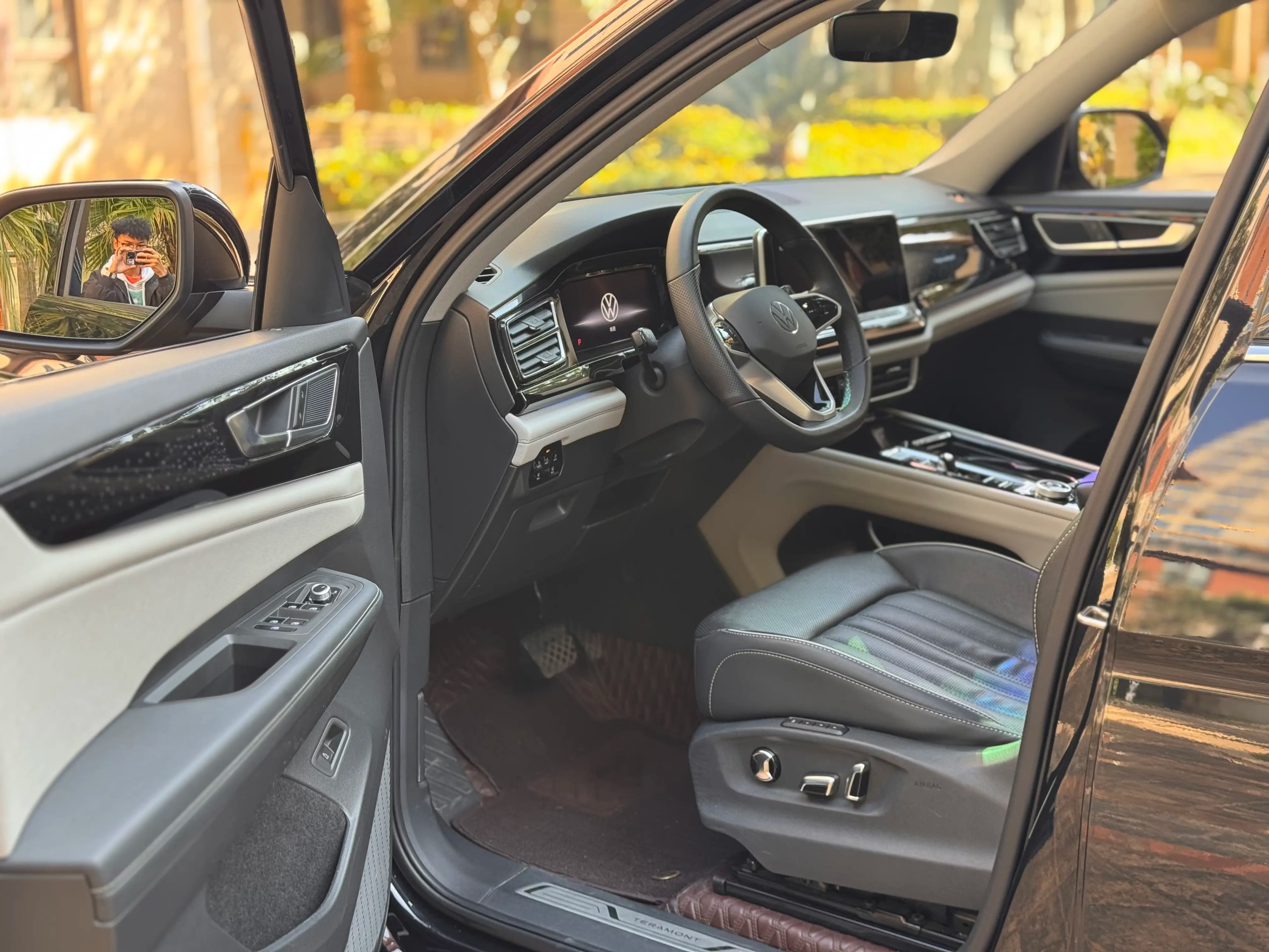 Volkswagen Teramont 2022 г. 48001 км. — фото 29