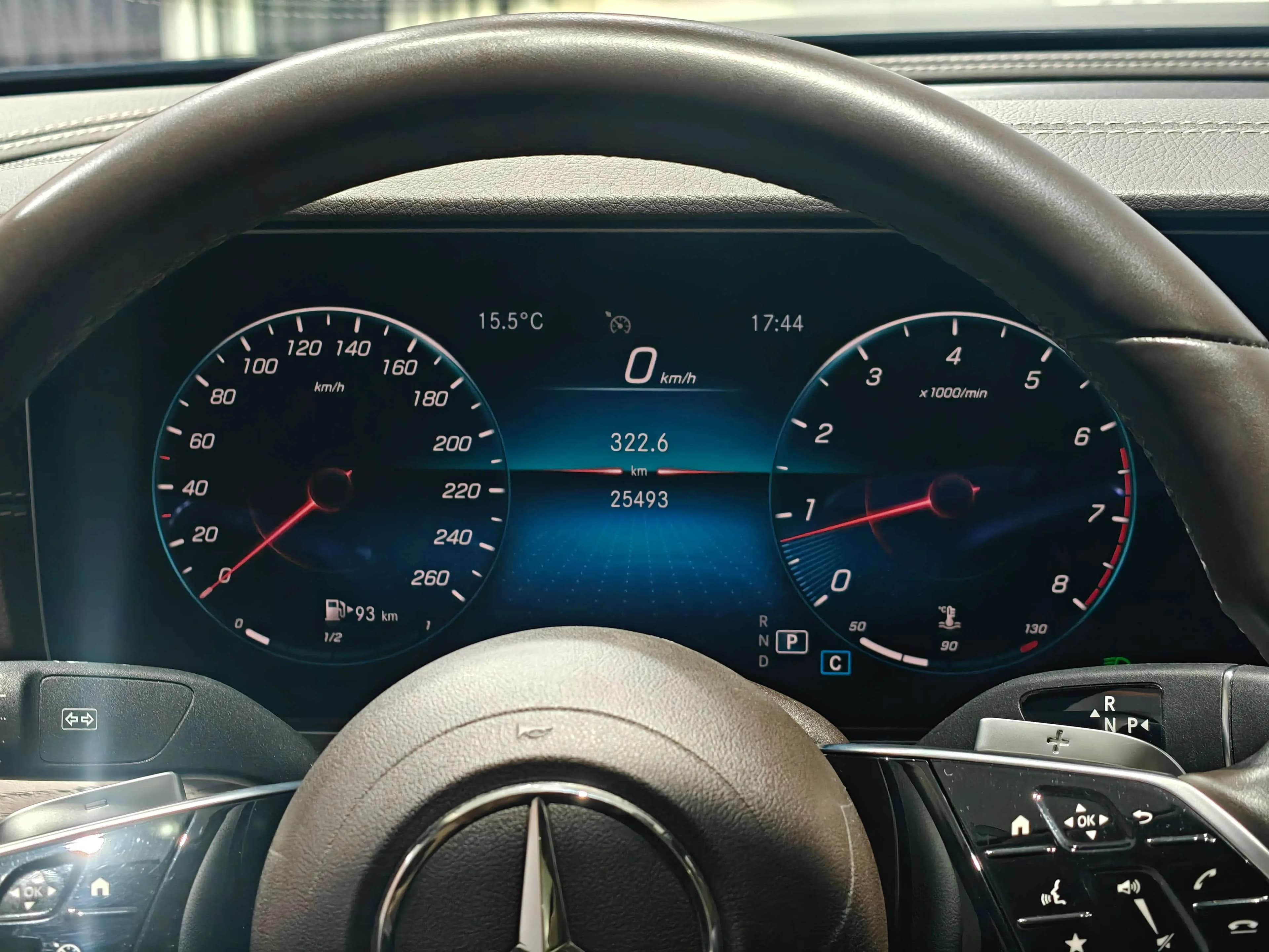 Mercedes-Benz E-Class 2023 г. 25515 км. — фото 12