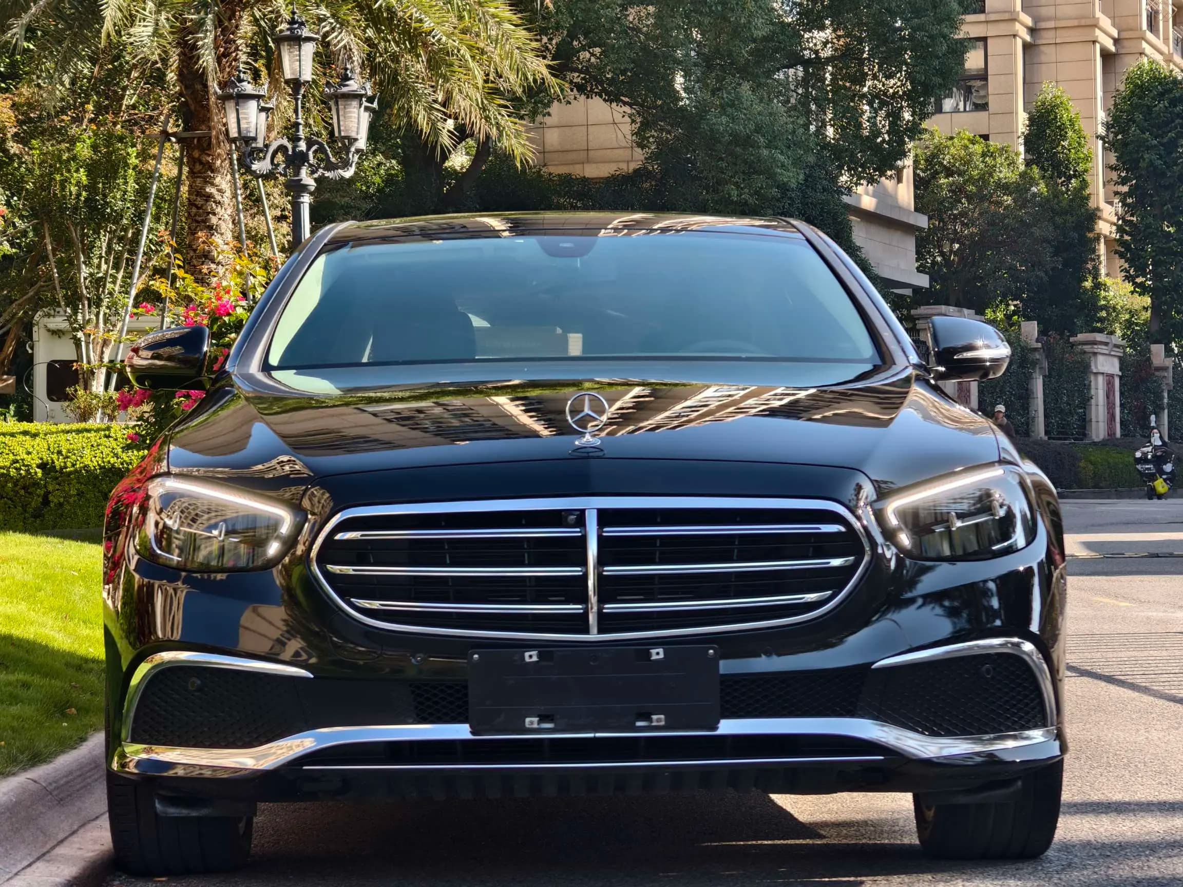 Mercedes-Benz E-Class 2022 г. 57116 км. — фото 2