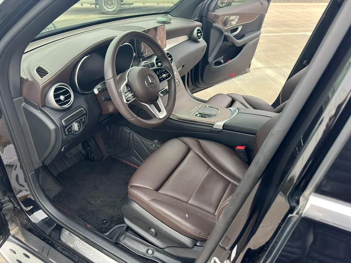 Mercedes-Benz GLC 2022 г. 40115 км. — фото 8