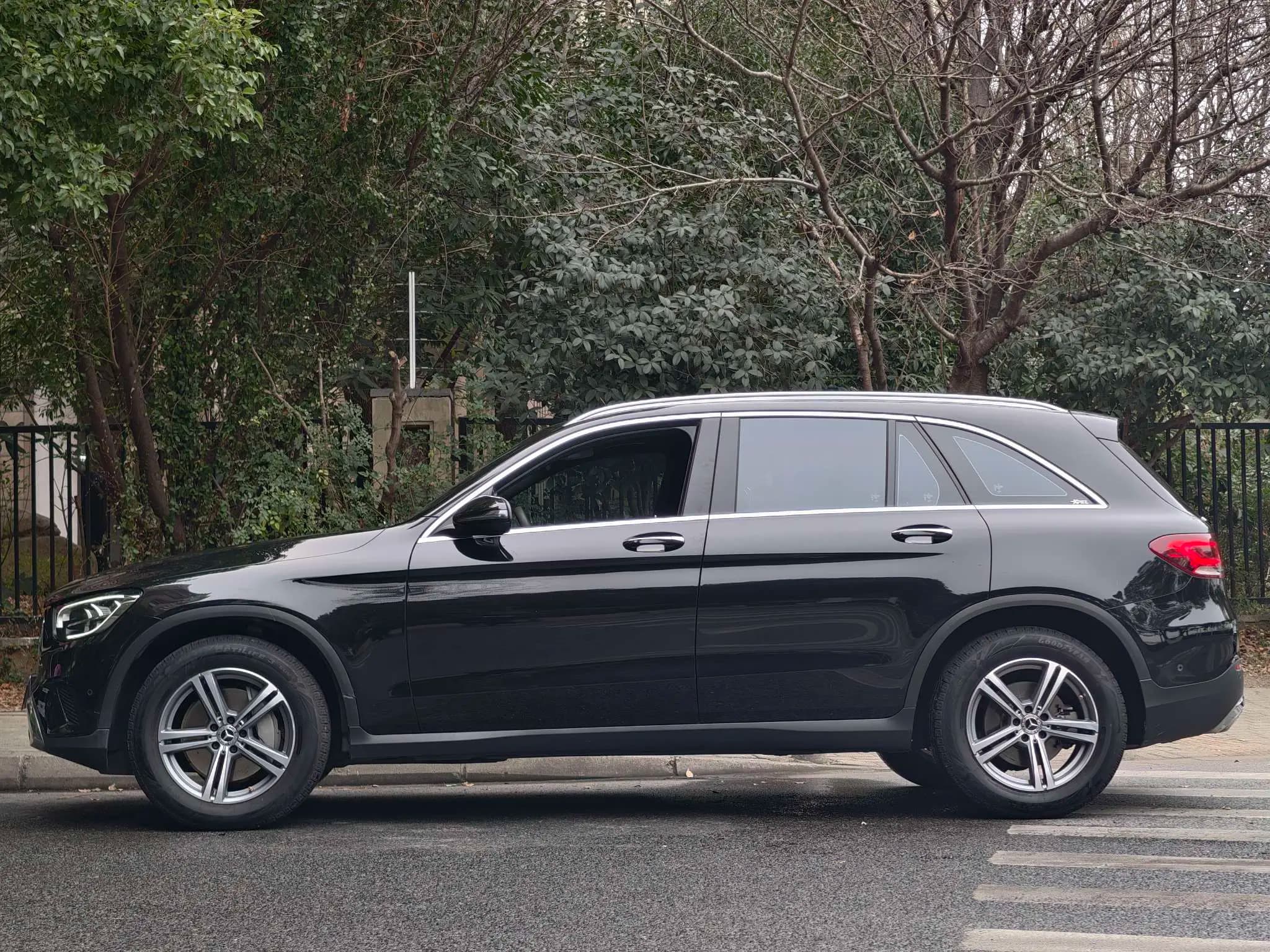 Mercedes-Benz GLC 2021 г. 92113 км. — фото 2