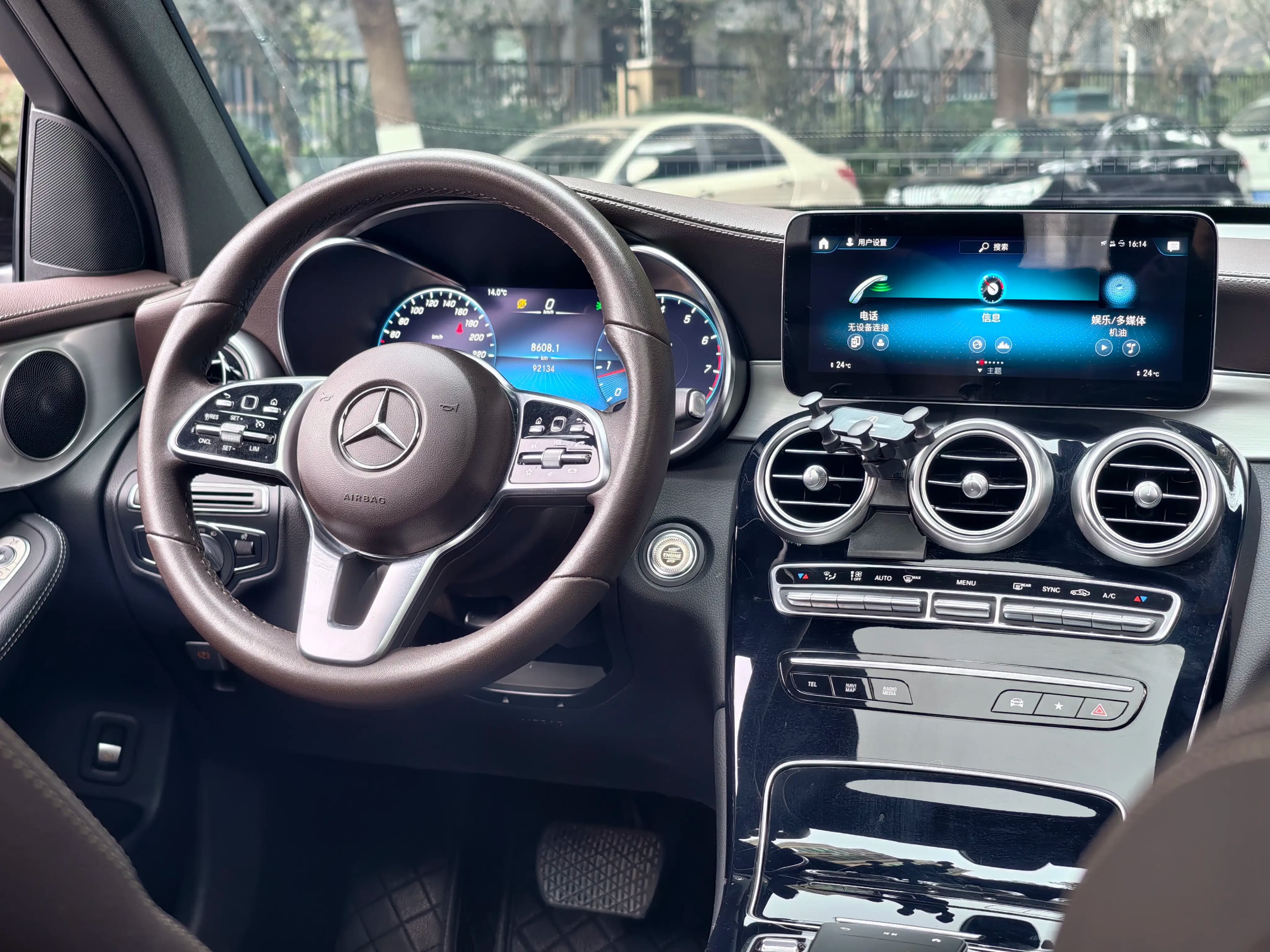 Mercedes-Benz GLC 2021 г. 92113 км. — фото 9