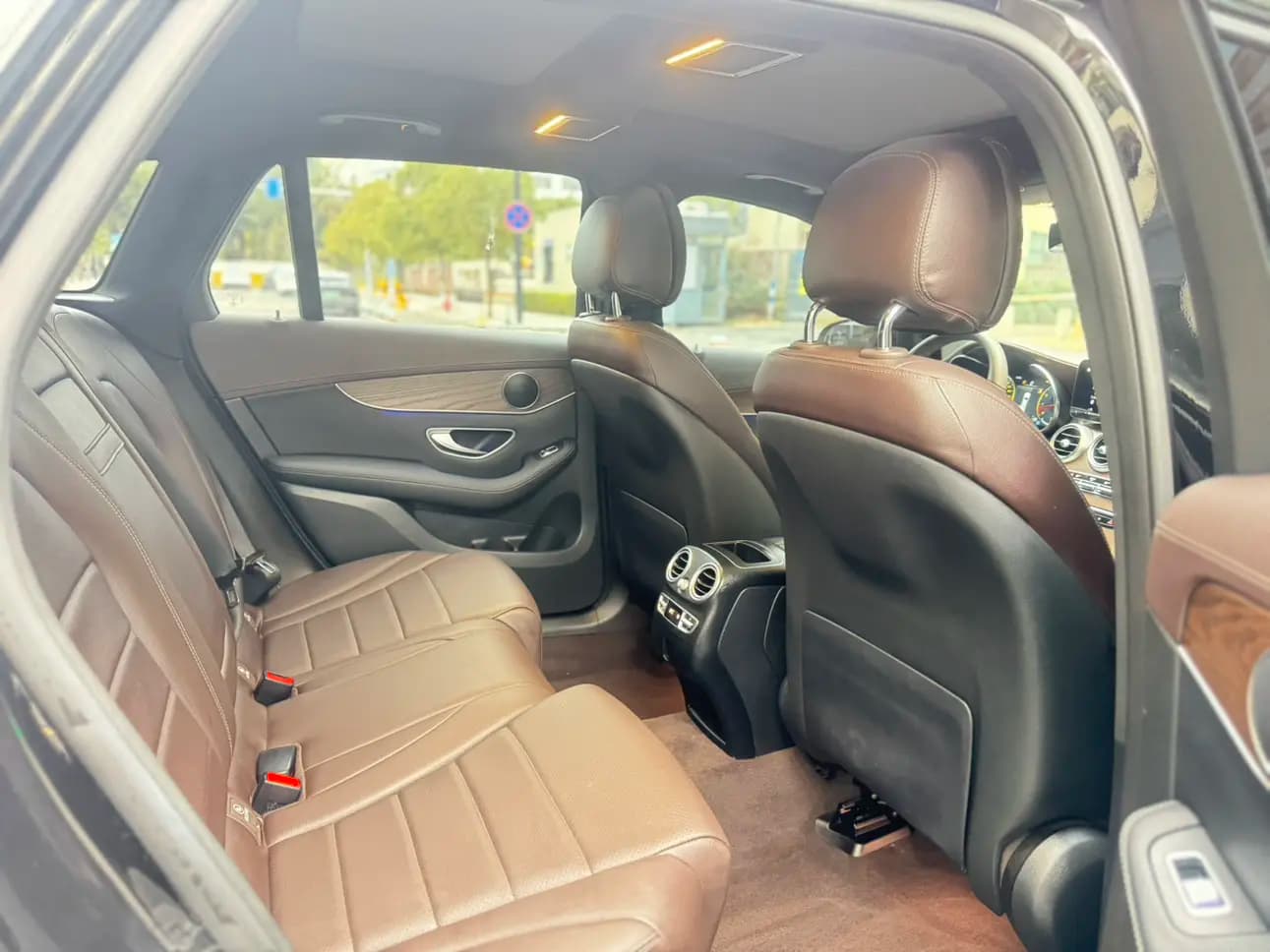 Mercedes-Benz GLC 2023 г. 72212 км. — фото 18