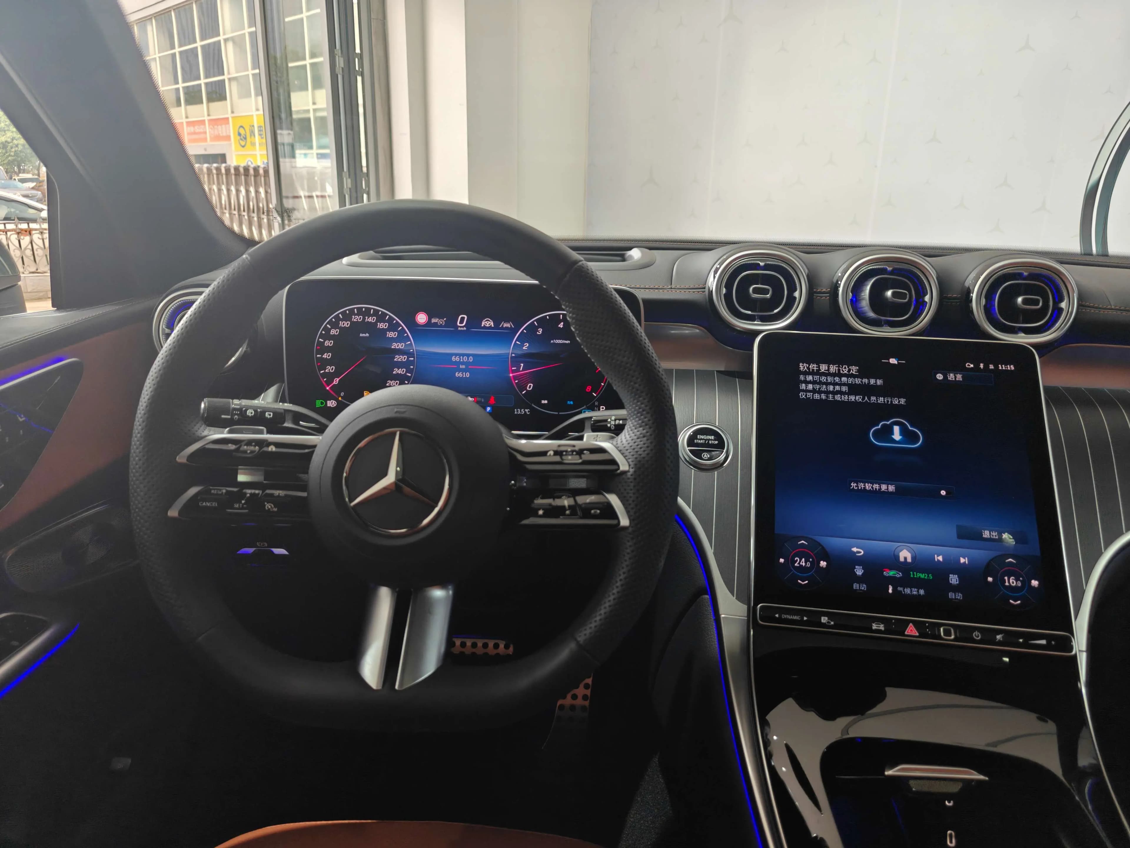 Mercedes-Benz GLC 2024 г. 6711 км. — фото 13
