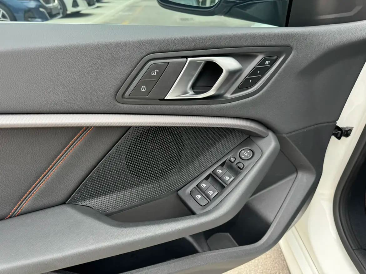 BMW 2 Series 2025 г. 20130 км. — фото 26