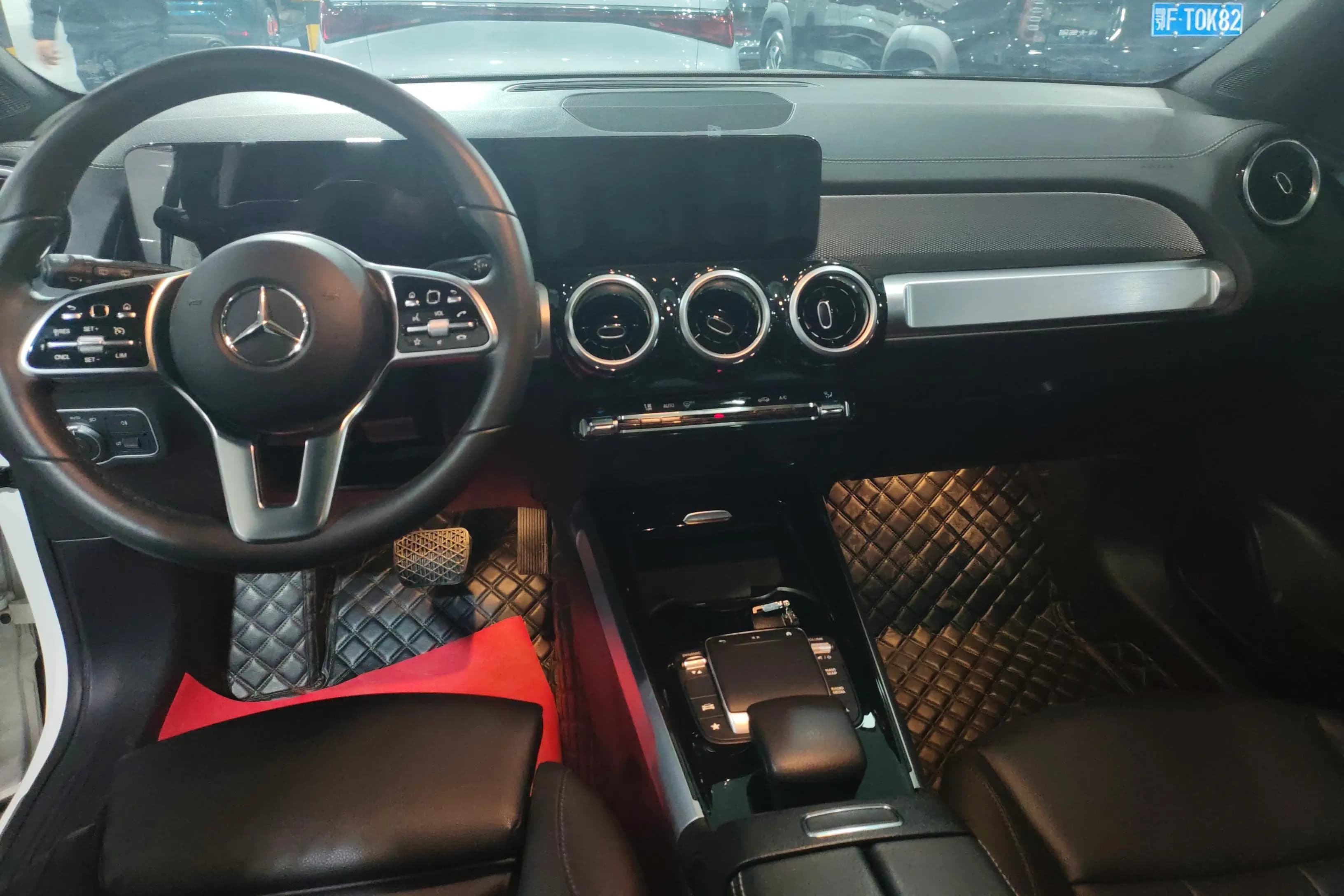 Mercedes-Benz GLB 2022 г. 51926 км. — фото 13