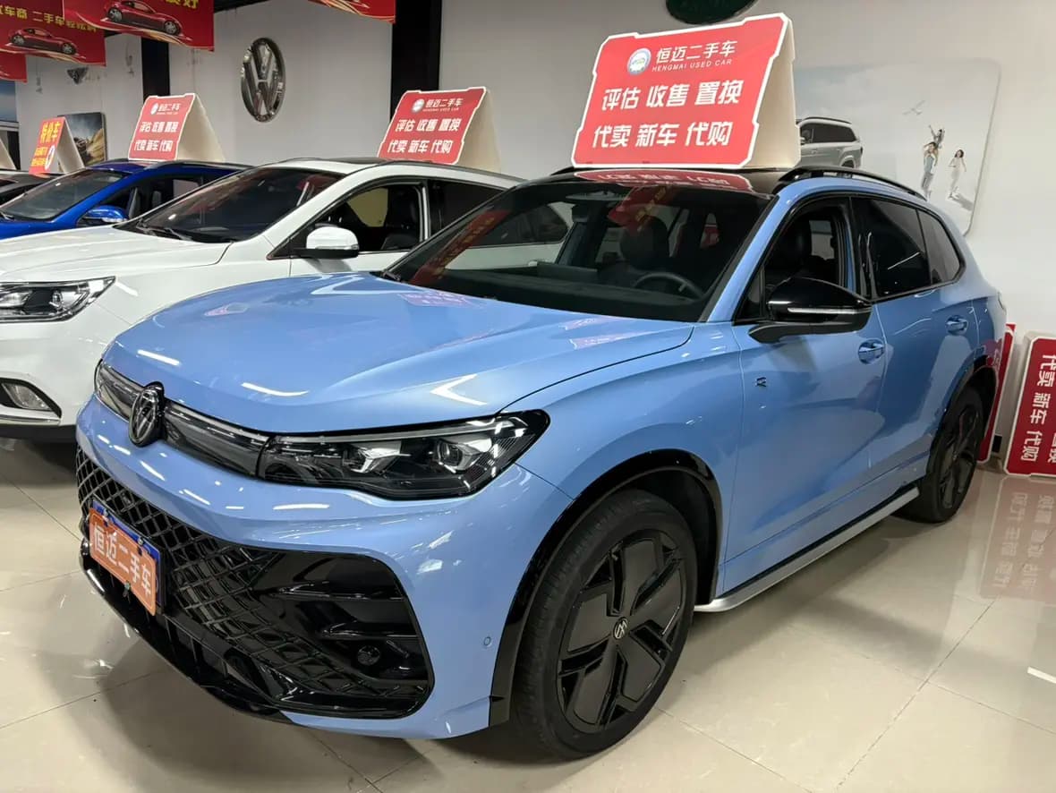 Volkswagen Tiguan L 2024 г. 2124 км.