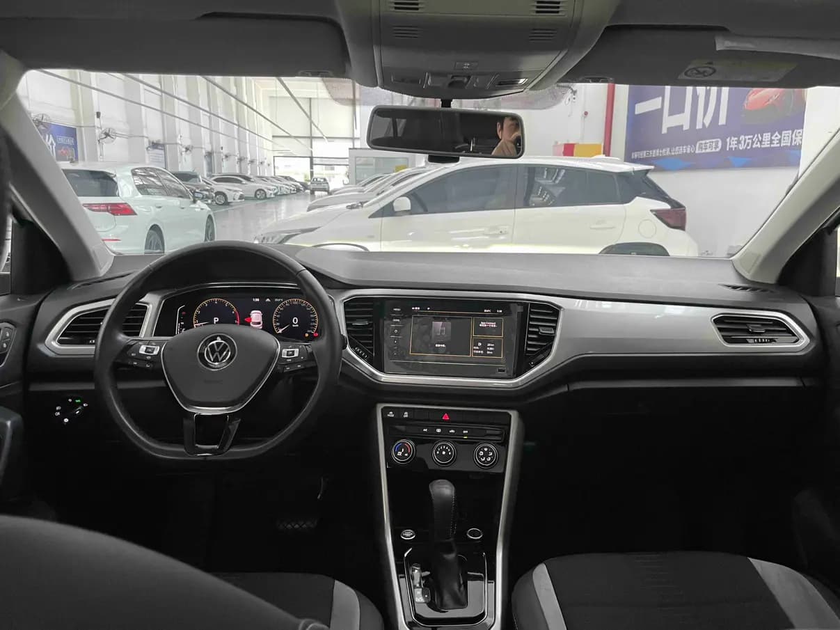 Volkswagen T-Roc 2022 г. 25900 км. — фото 19