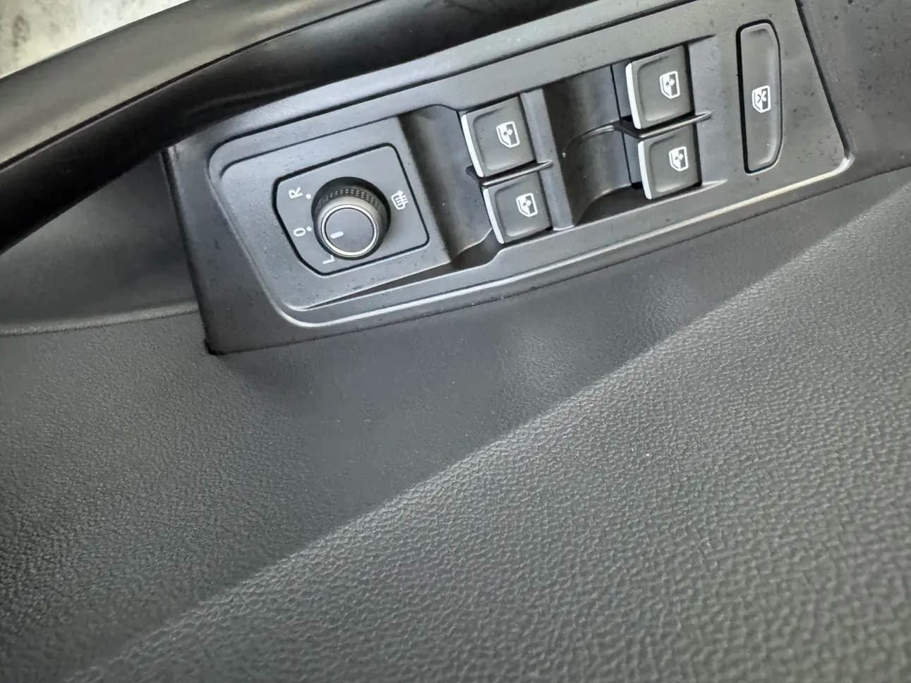 Volkswagen T-Roc 2022 г. 22000 км. — фото 15
