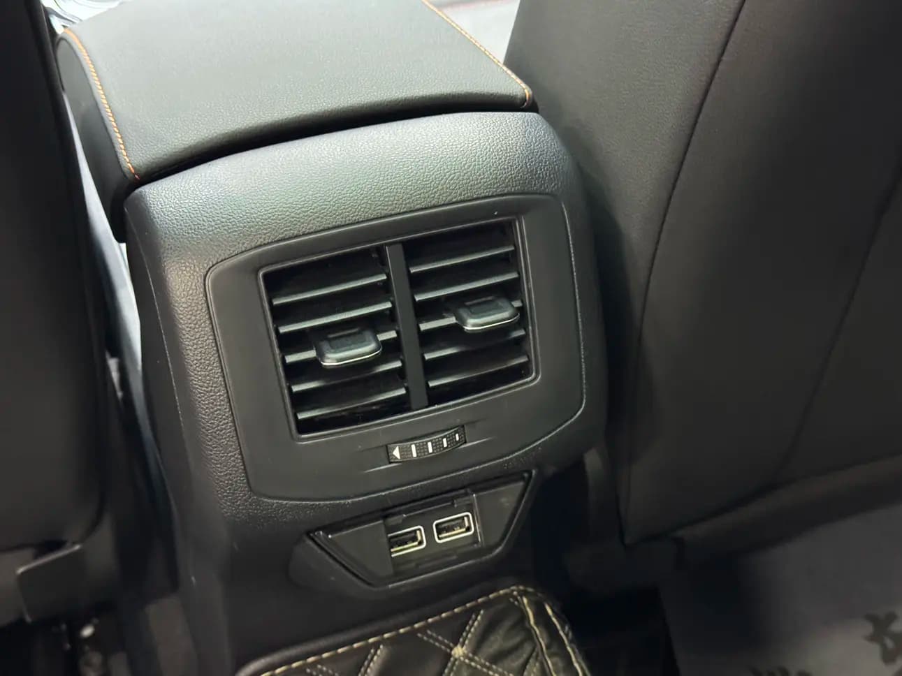 Volkswagen T-Roc 2022 г. 22000 км. — фото 18