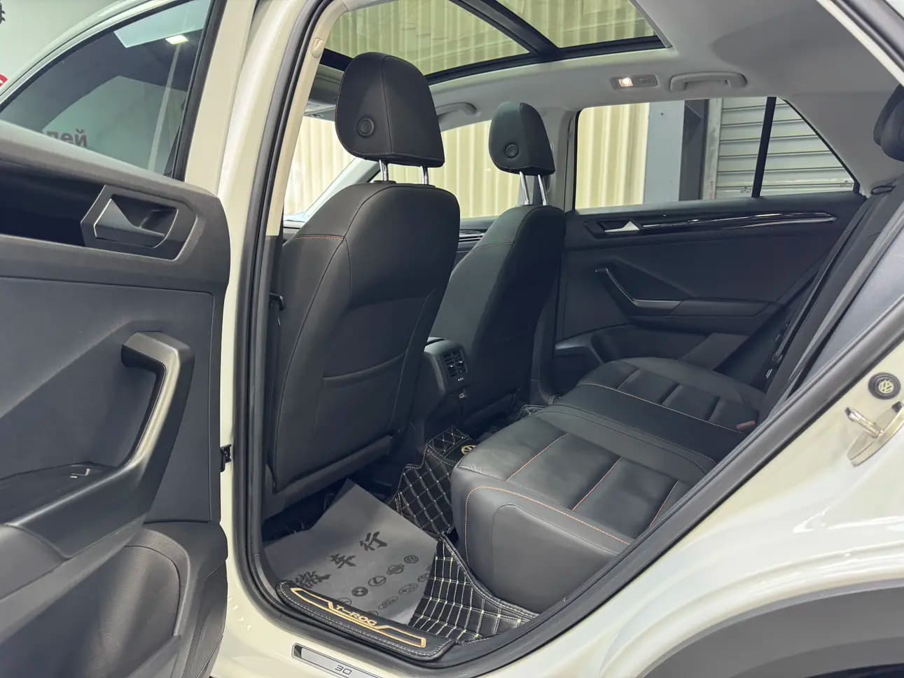 Volkswagen T-Roc 2022 г. 22000 км. — фото 27