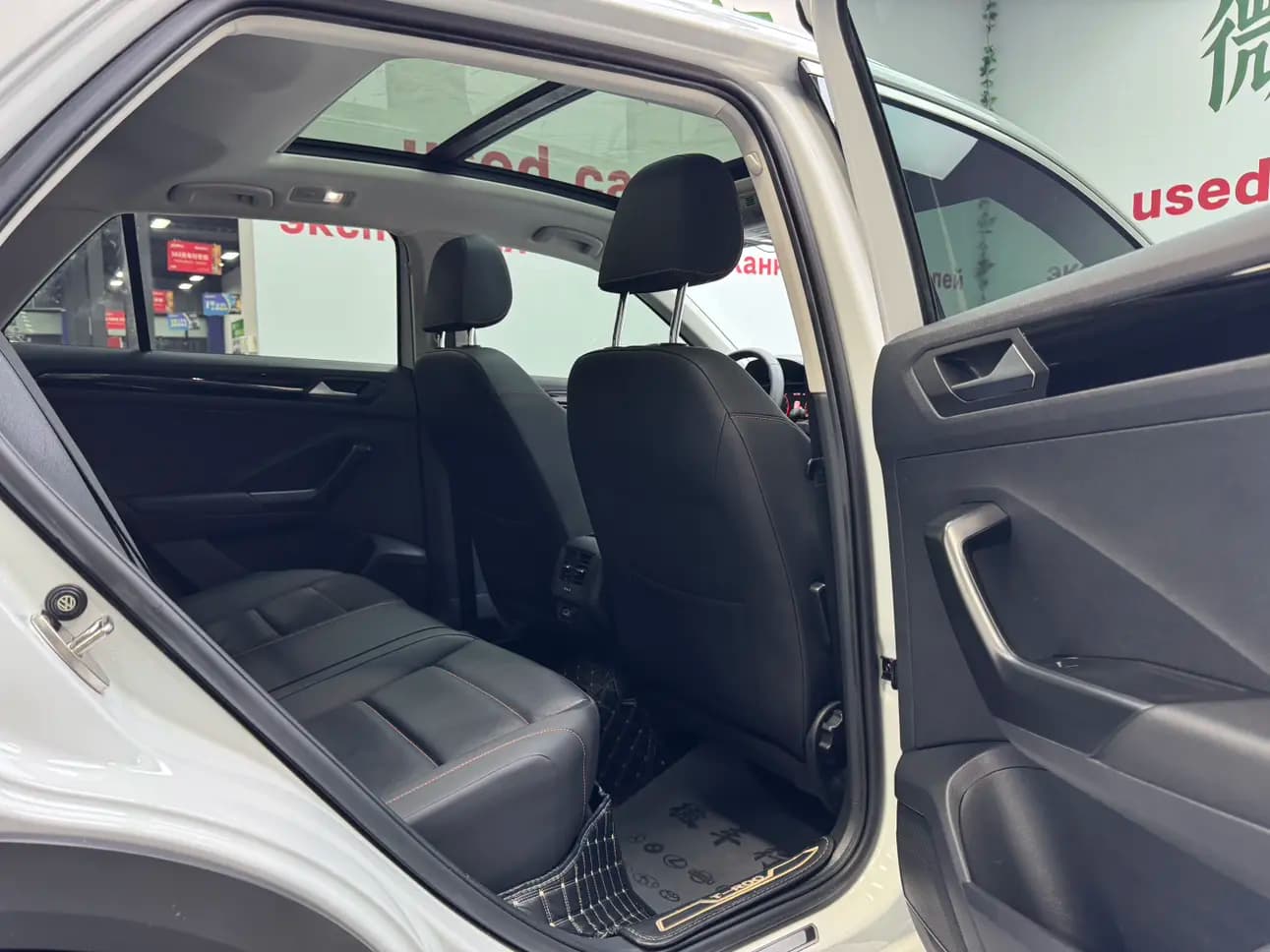 Volkswagen T-Roc 2022 г. 22000 км. — фото 28