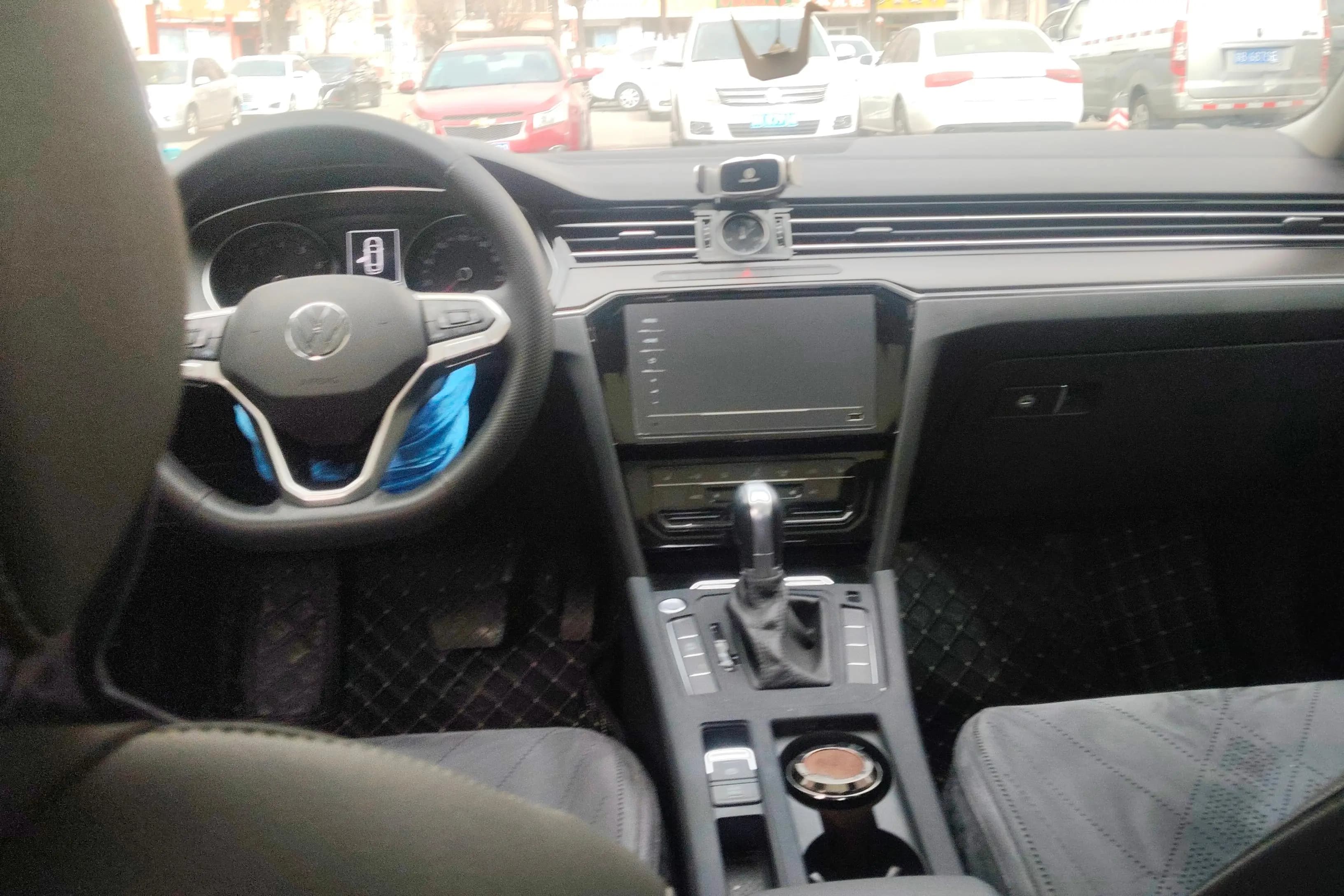 Volkswagen Magotan 2022 г. 65145 км. — фото 14