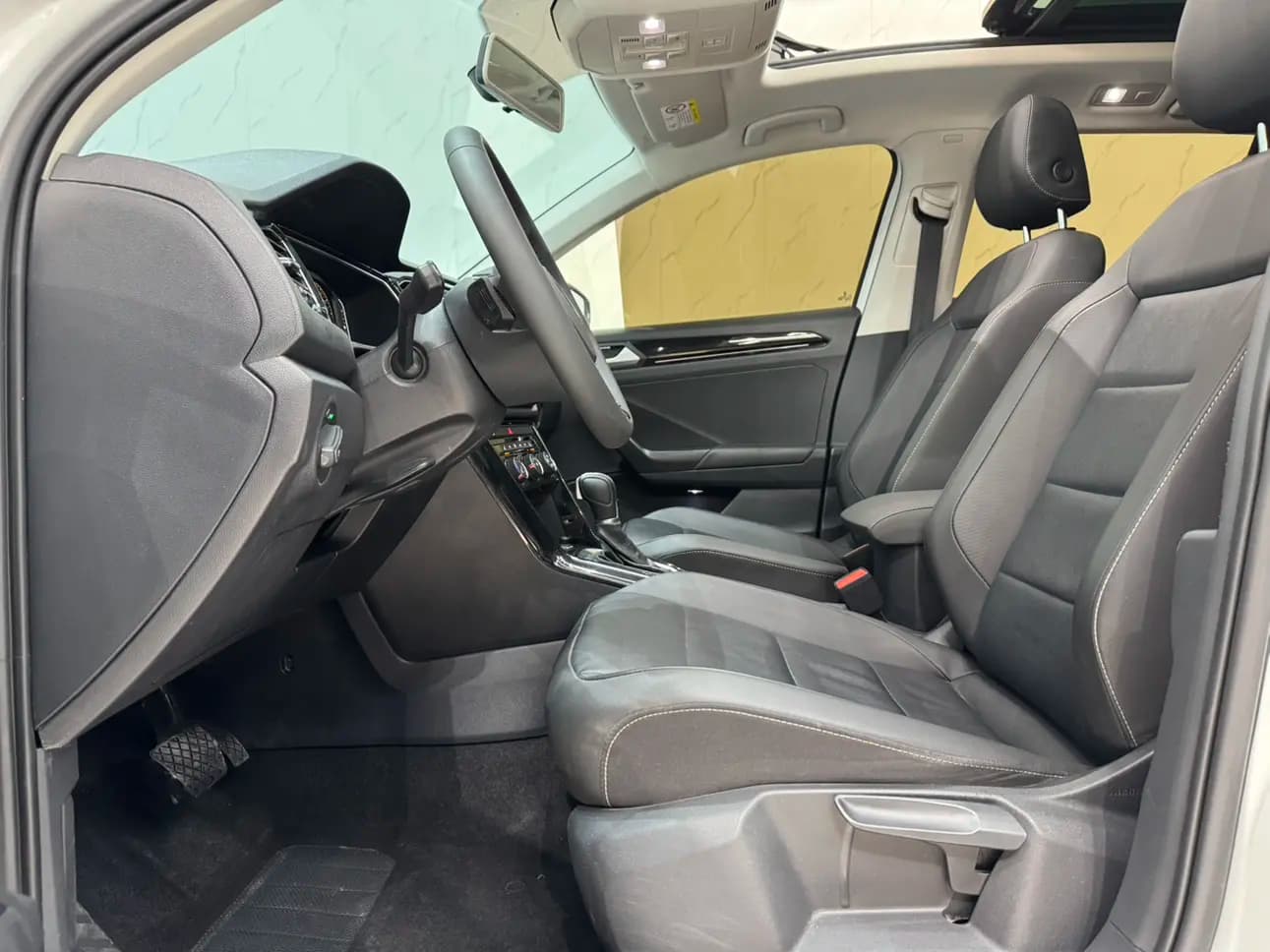 Volkswagen T-Roc 2022 г. 41000 км. — фото 13