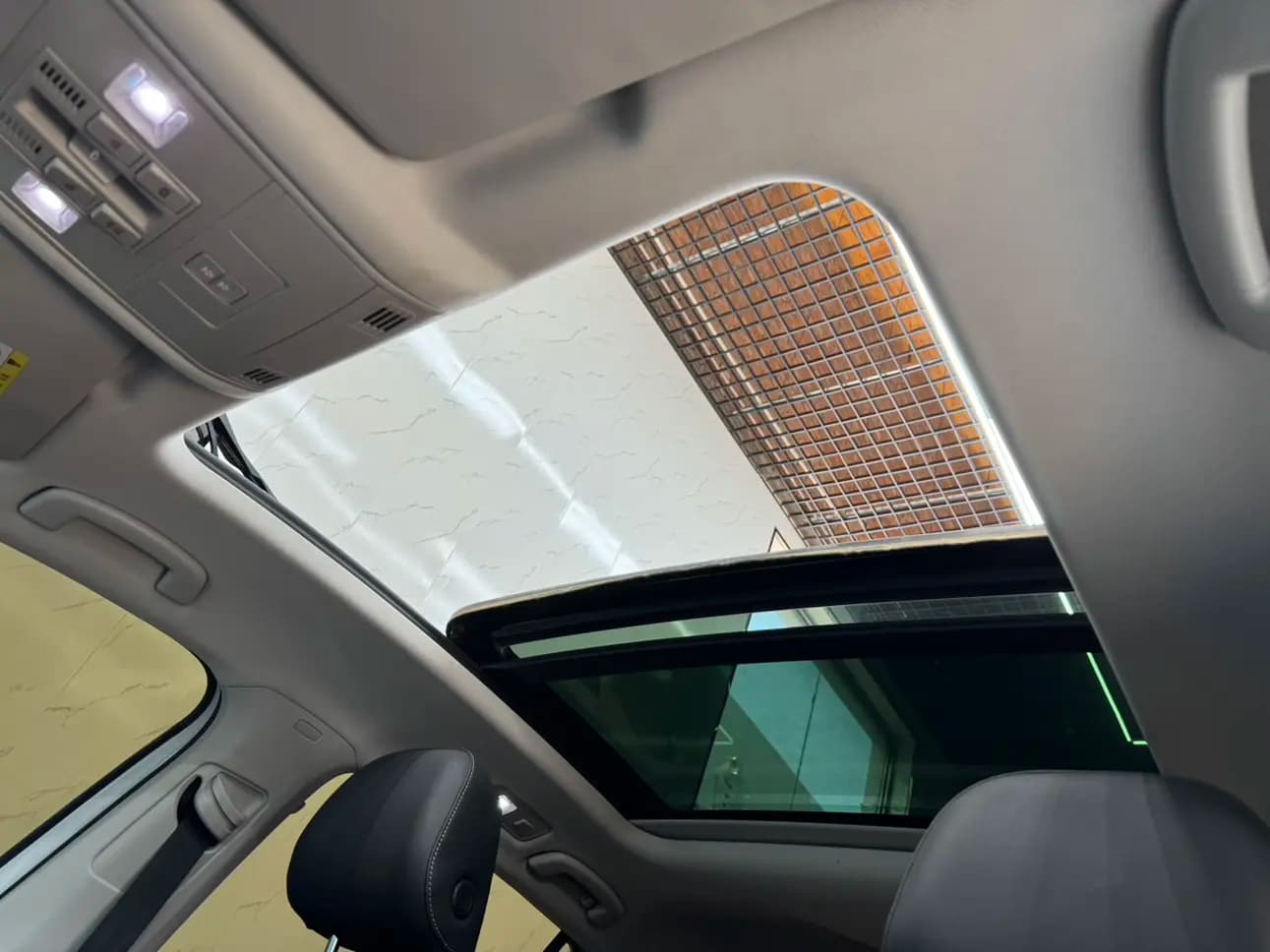 Volkswagen T-Roc 2022 г. 41000 км. — фото 15