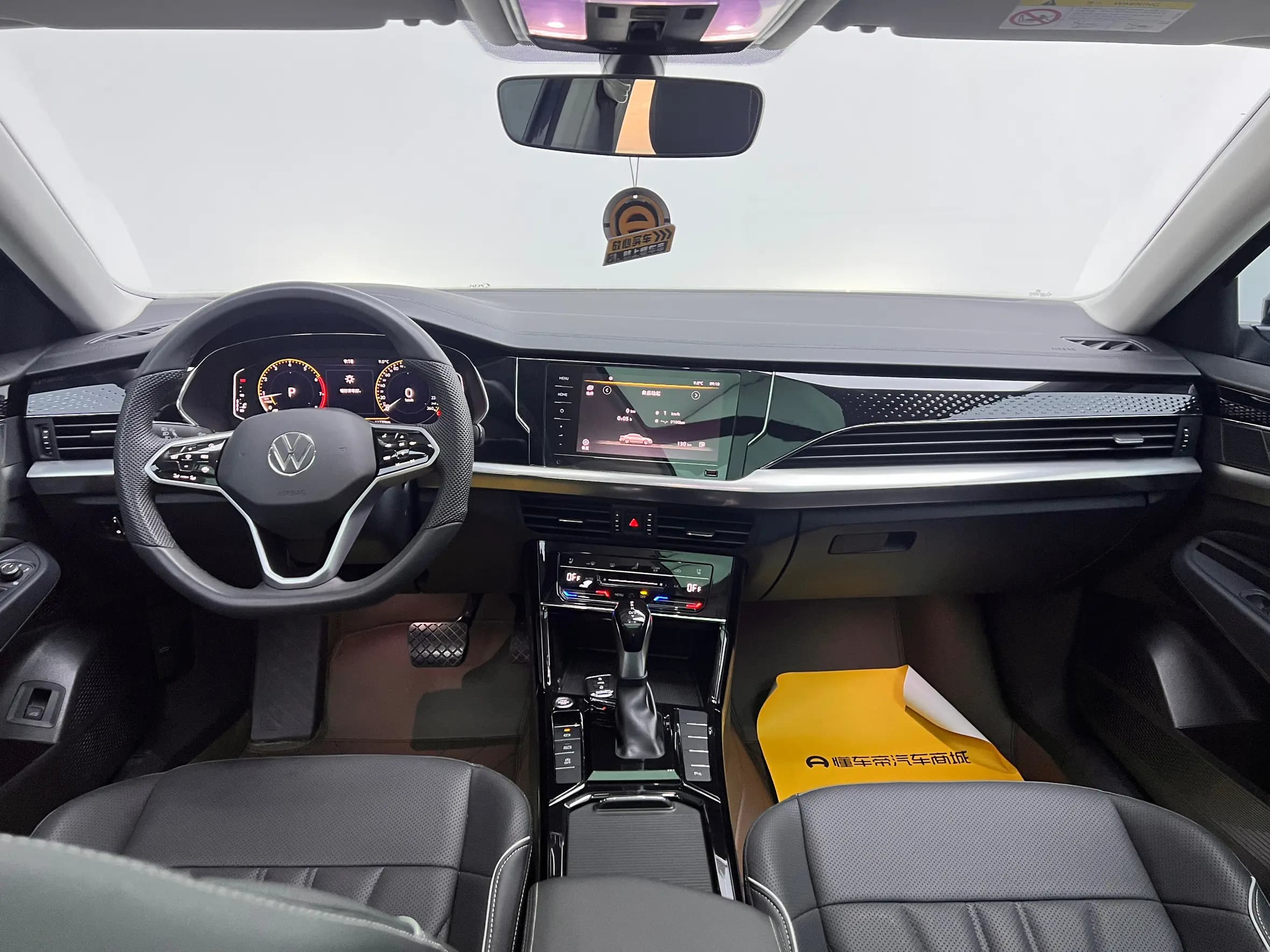 Volkswagen Passat 2024 г. 11900 км. — фото 14