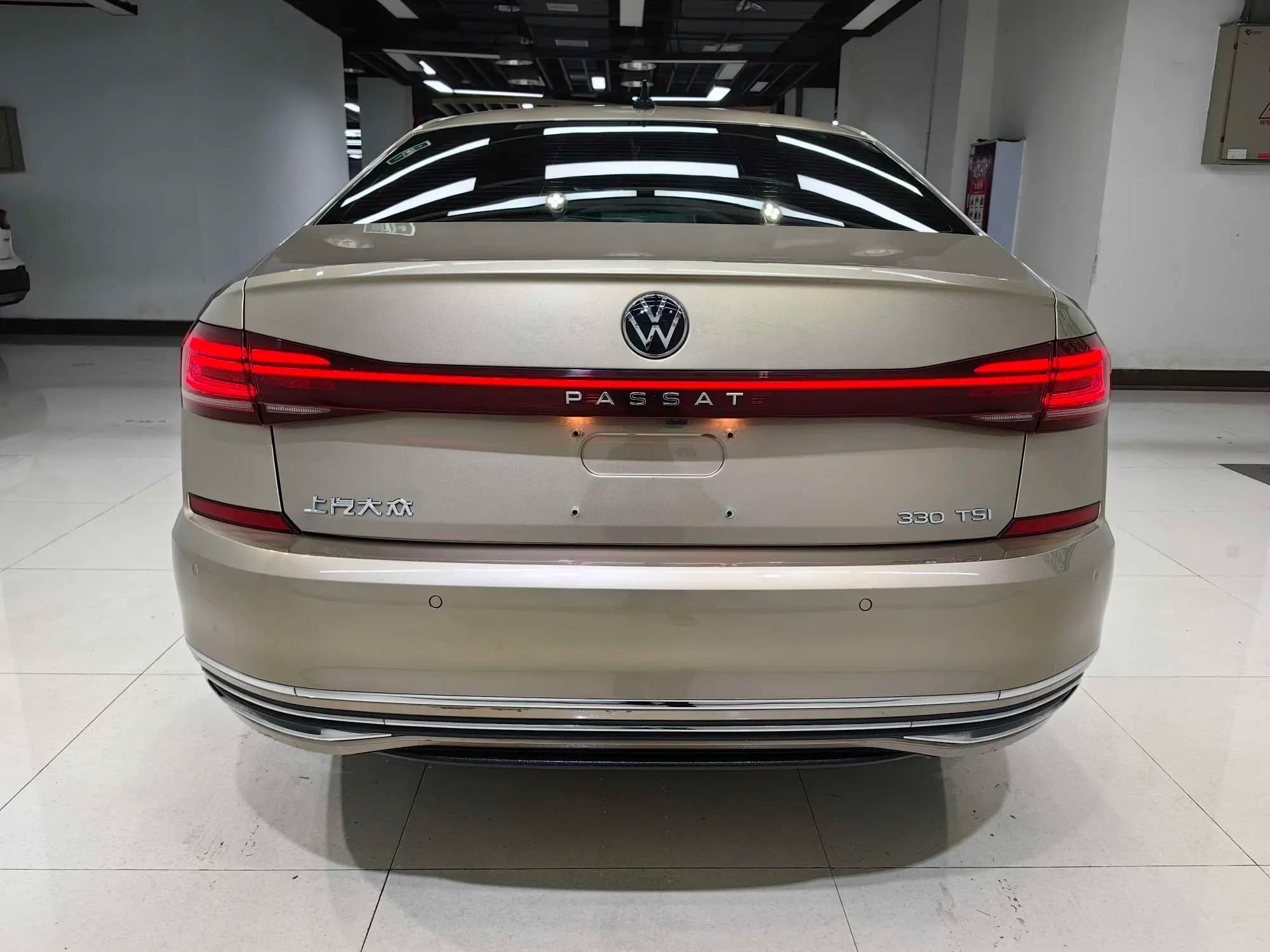 Volkswagen Passat 2022 г. 101203 км. — фото 6