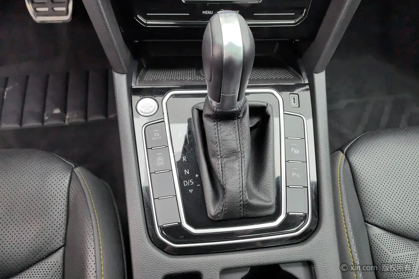 Volkswagen Arteon 2024 г. 56557 км. — фото 14