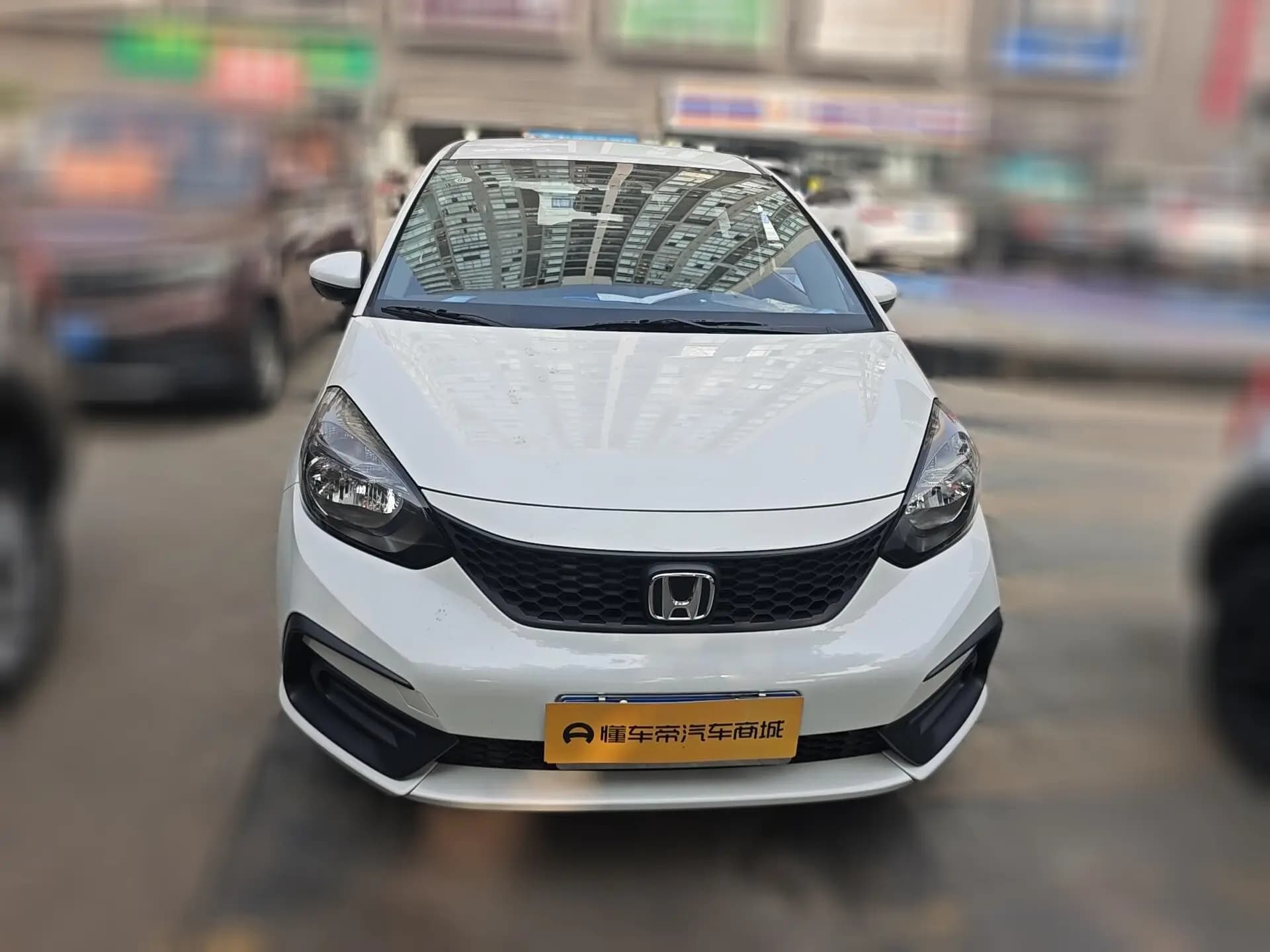 Honda Fit 2023 г. 7528 км. — фото 2