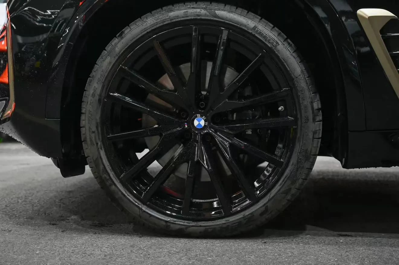 BMW X5 2025 г. 4083 км. — фото 8