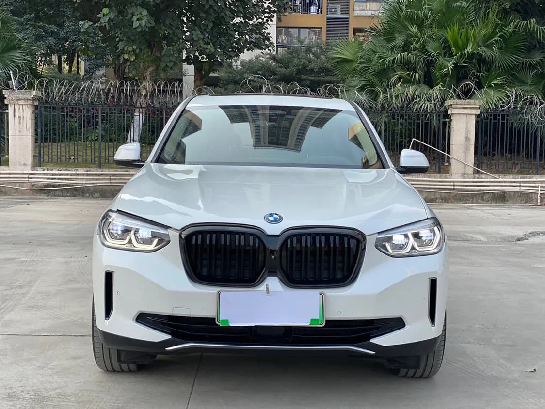 BMW iX3 2021 г. 110013 км. — фото 2