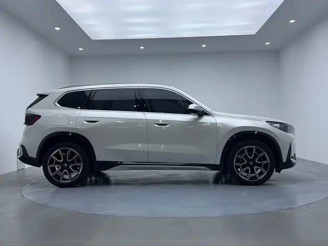 BMW X1 2023 г. 23502 км. — фото 8