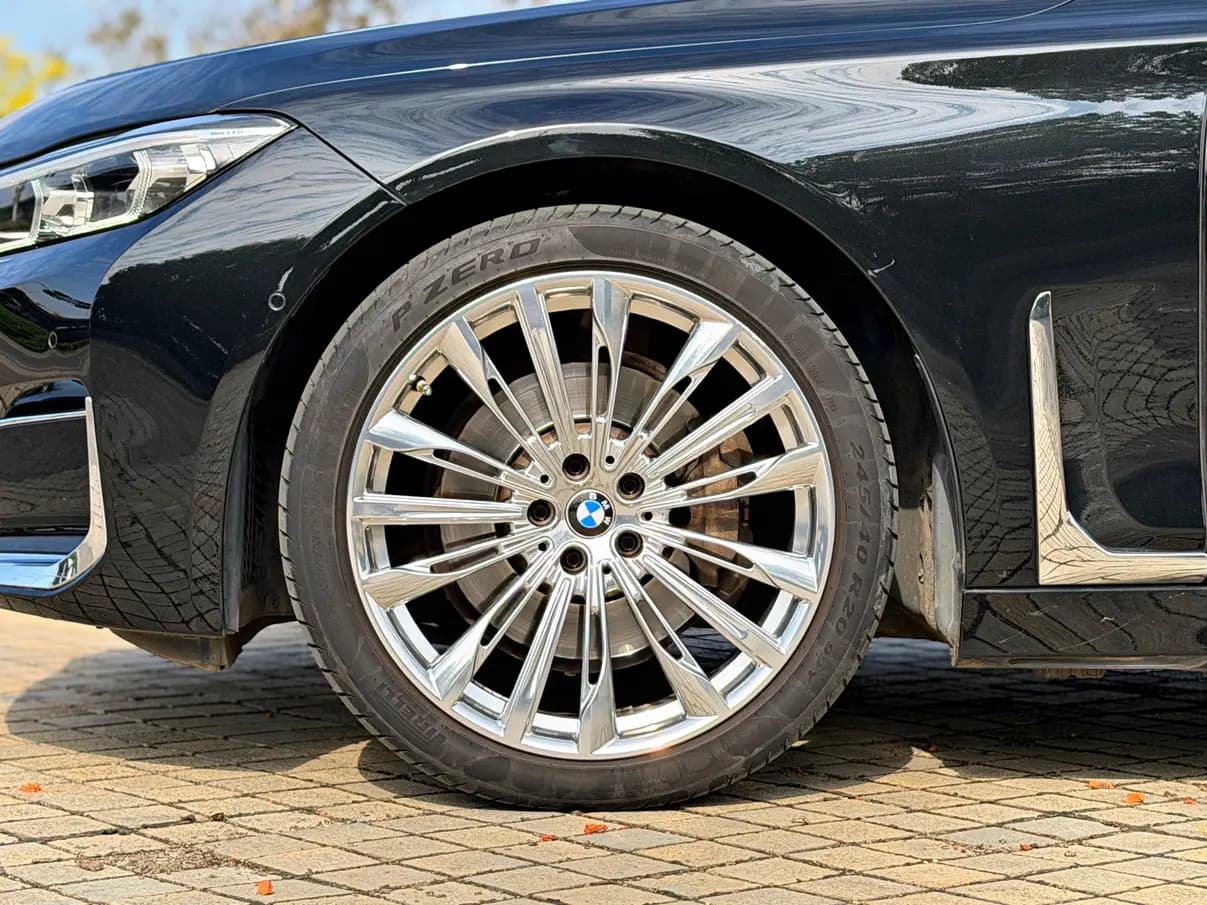 BMW 7 Series 2021 г. 98046 км. — фото 7