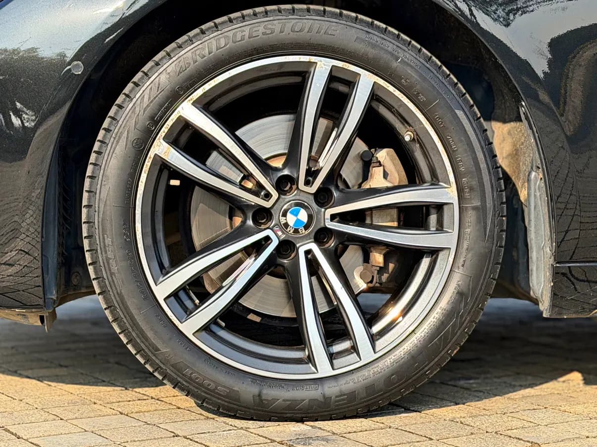 BMW 7 Series 2022 г. 48099 км. — фото 10