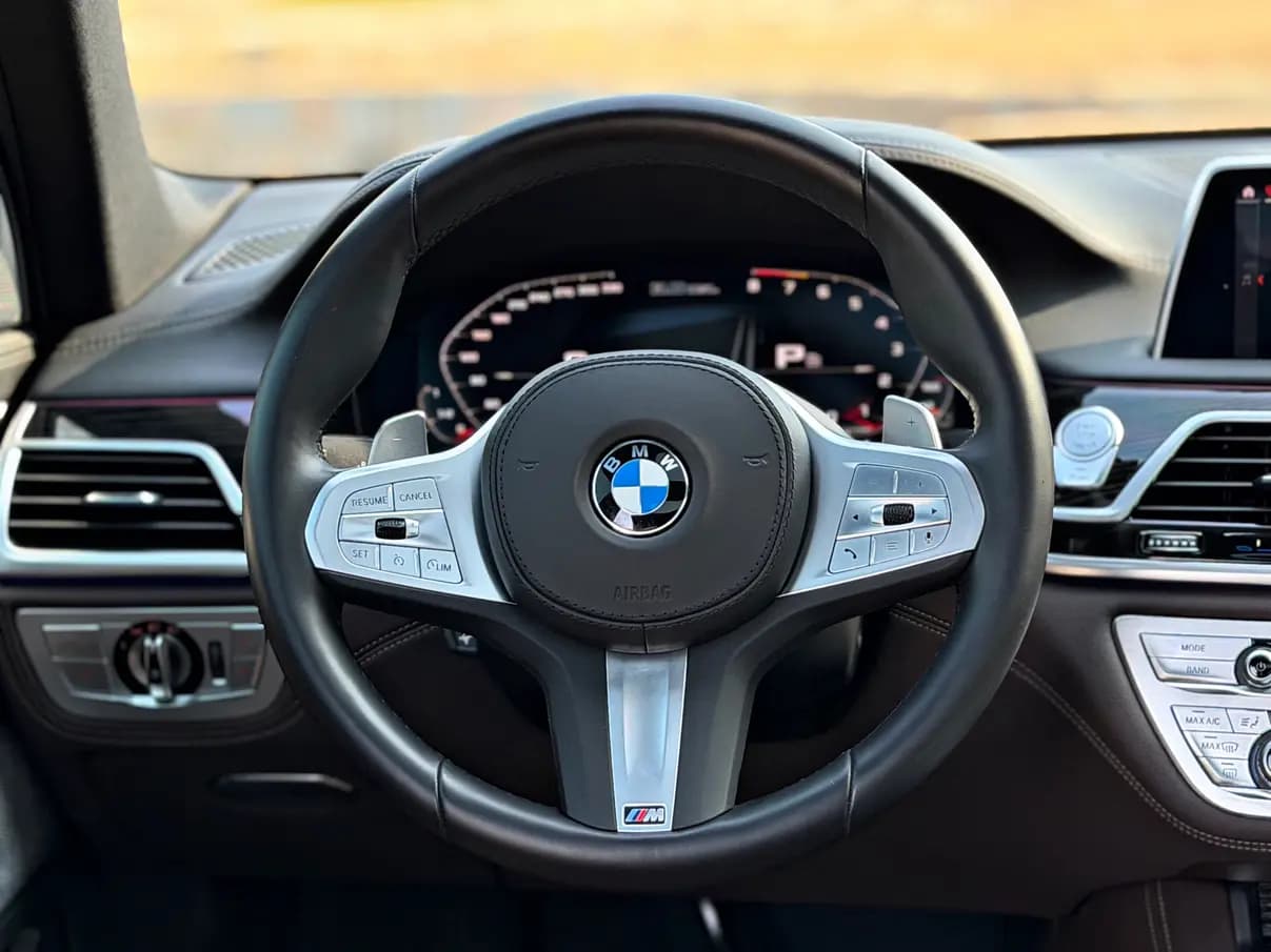 BMW 7 Series 2022 г. 40096 км. — фото 15