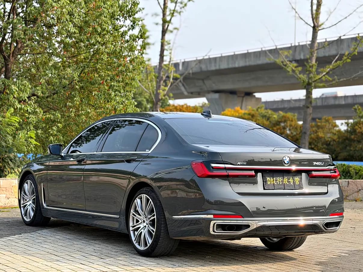BMW 7 Series 2021 г. 76045 км. — фото 5