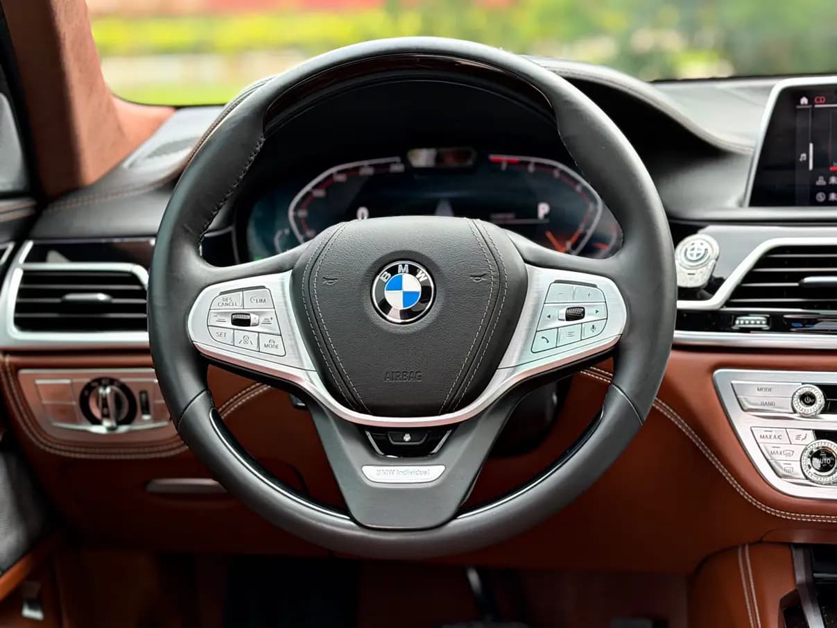 BMW 7 Series 2021 г. 88044 км. — фото 12