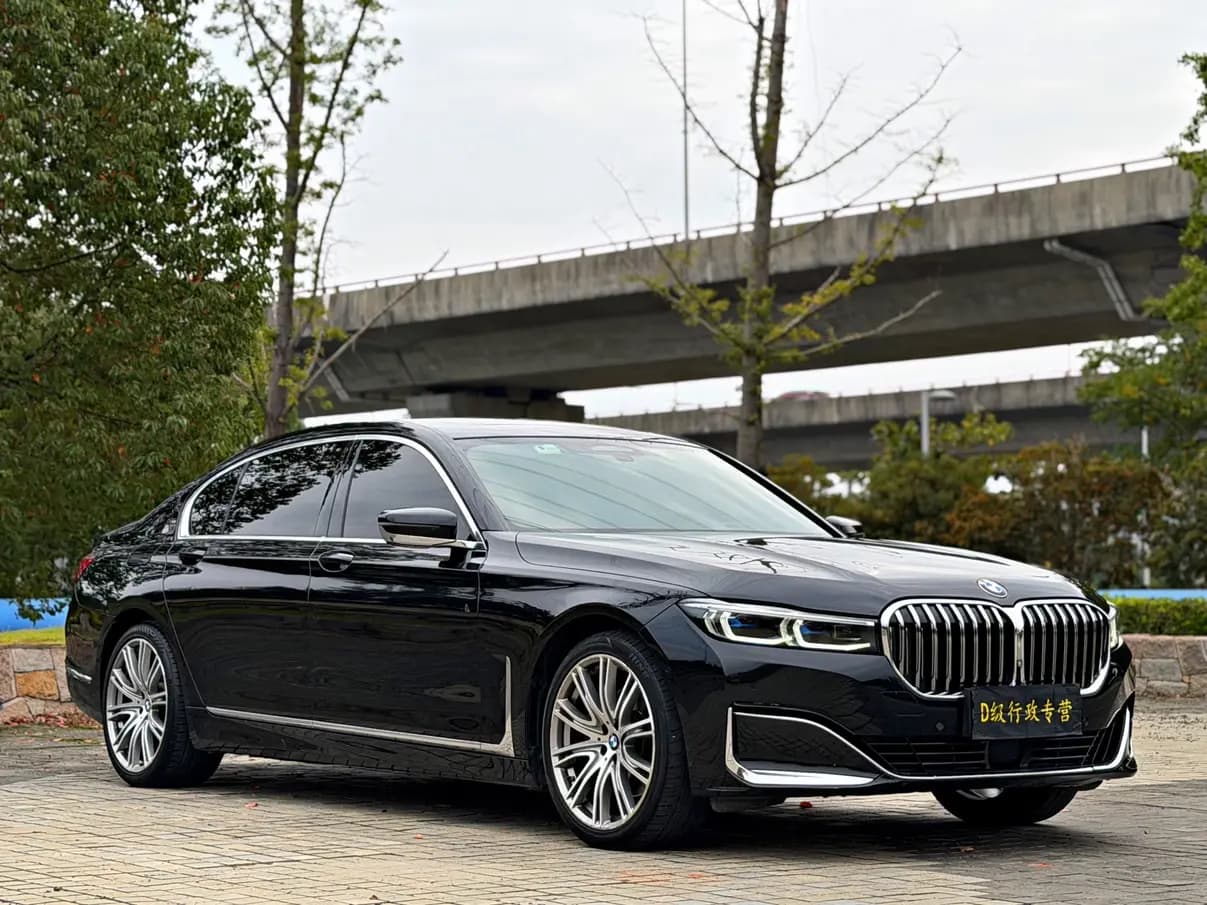 BMW 7 Series 2021 г. 88044 км. — фото 3