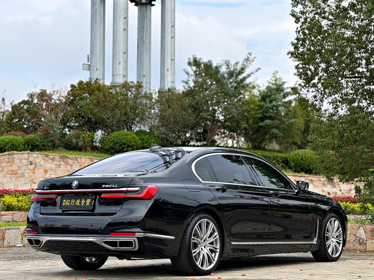 BMW 7 Series 2021 г. 88044 км. — фото 7