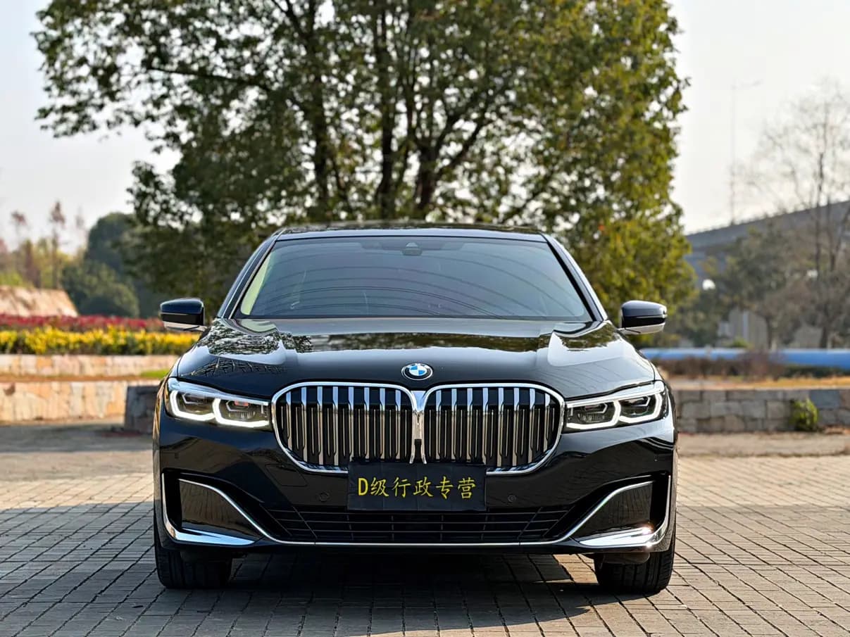 BMW 7 Series 2021 г. 108018 км. — фото 2