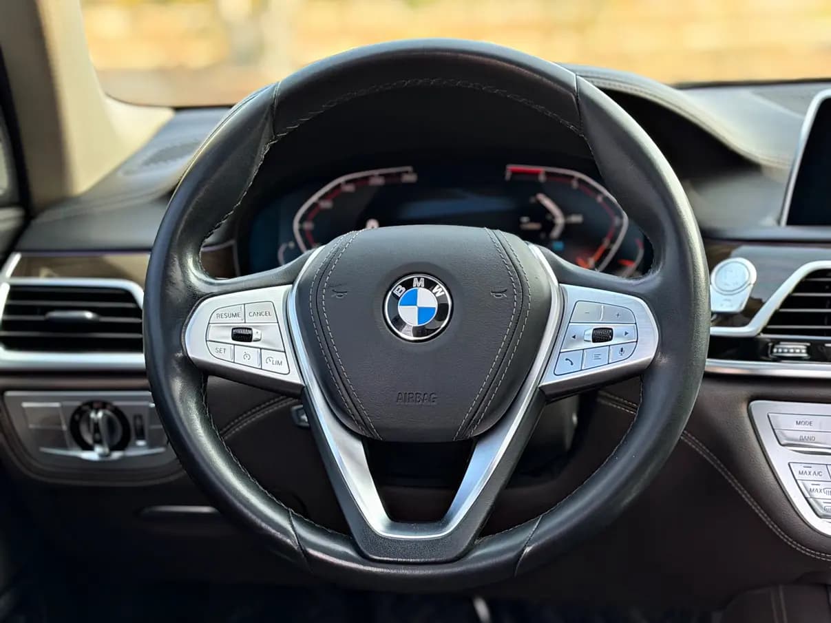 BMW 7 Series 2021 г. 108018 км. — фото 13