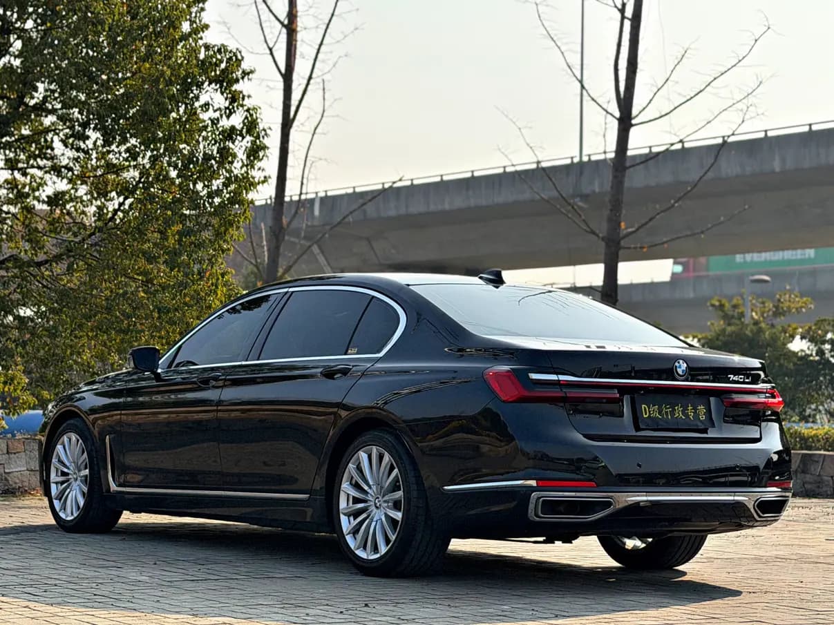 BMW 7 Series 2021 г. 108018 км. — фото 5