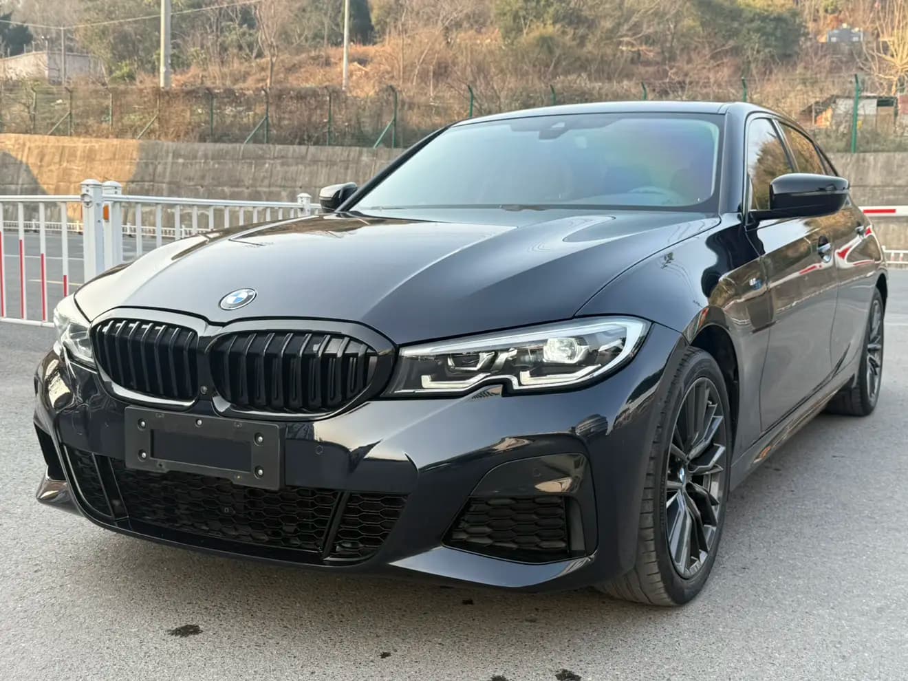 BMW 3 Series 2021 г. 42148 км.
