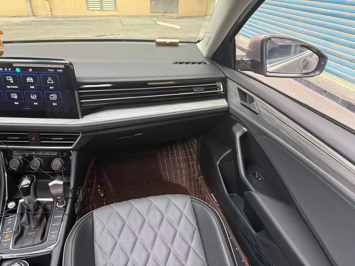 Volkswagen Sagitar 2023 г. 23900 км. — фото 8