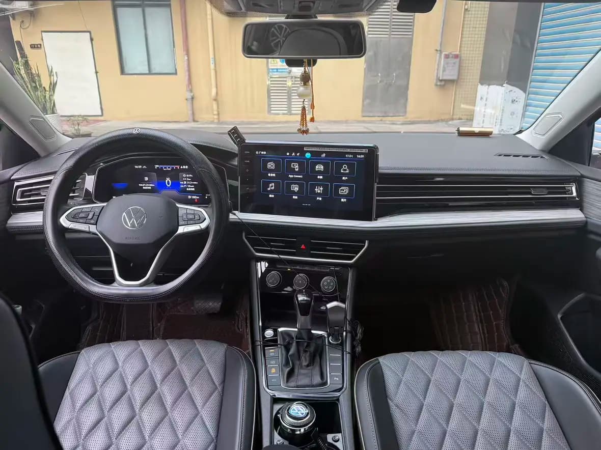 Volkswagen Sagitar 2023 г. 23900 км. — фото 10