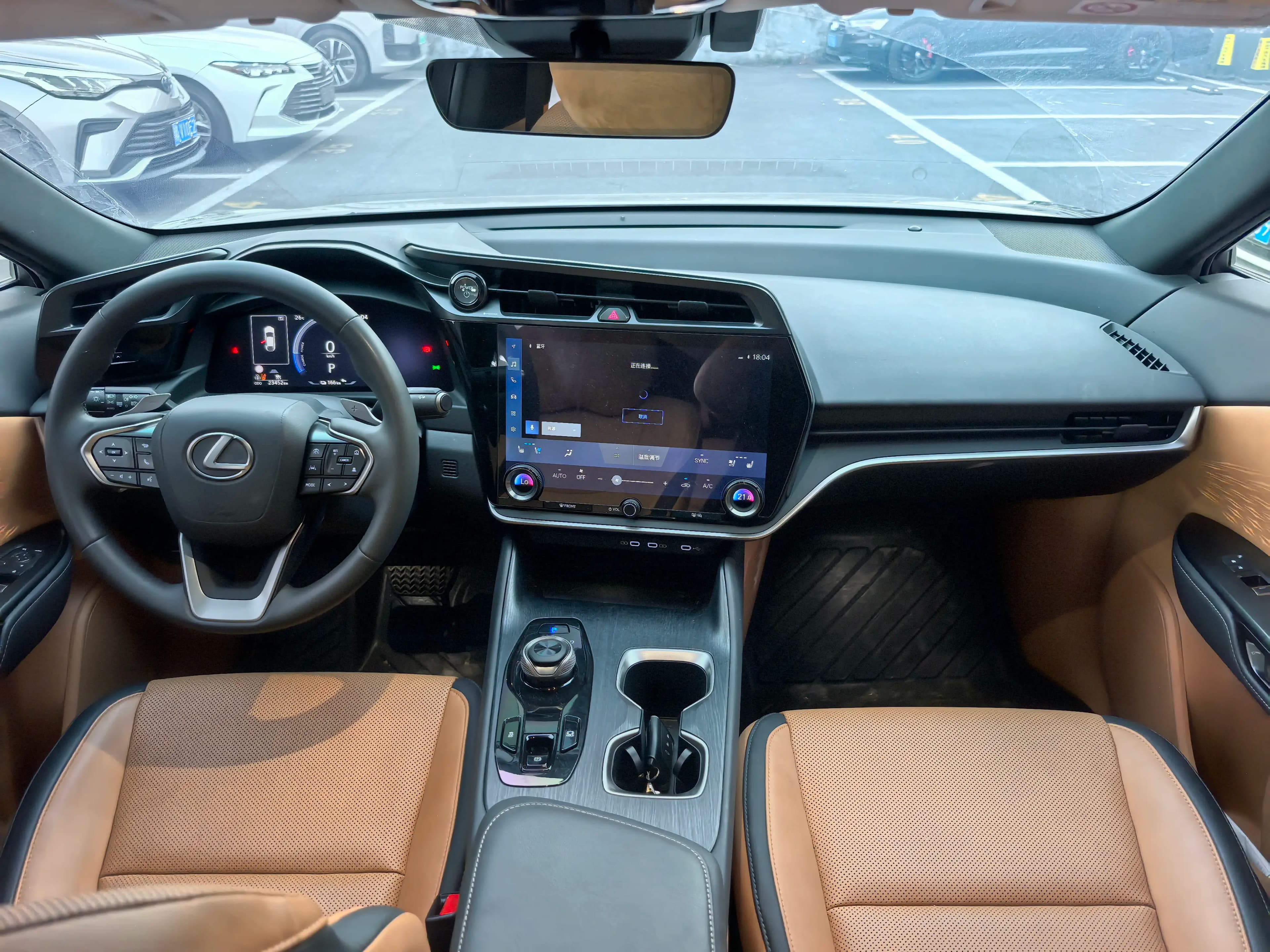 Lexus RZ 2023 г. 23093 км. — фото 16