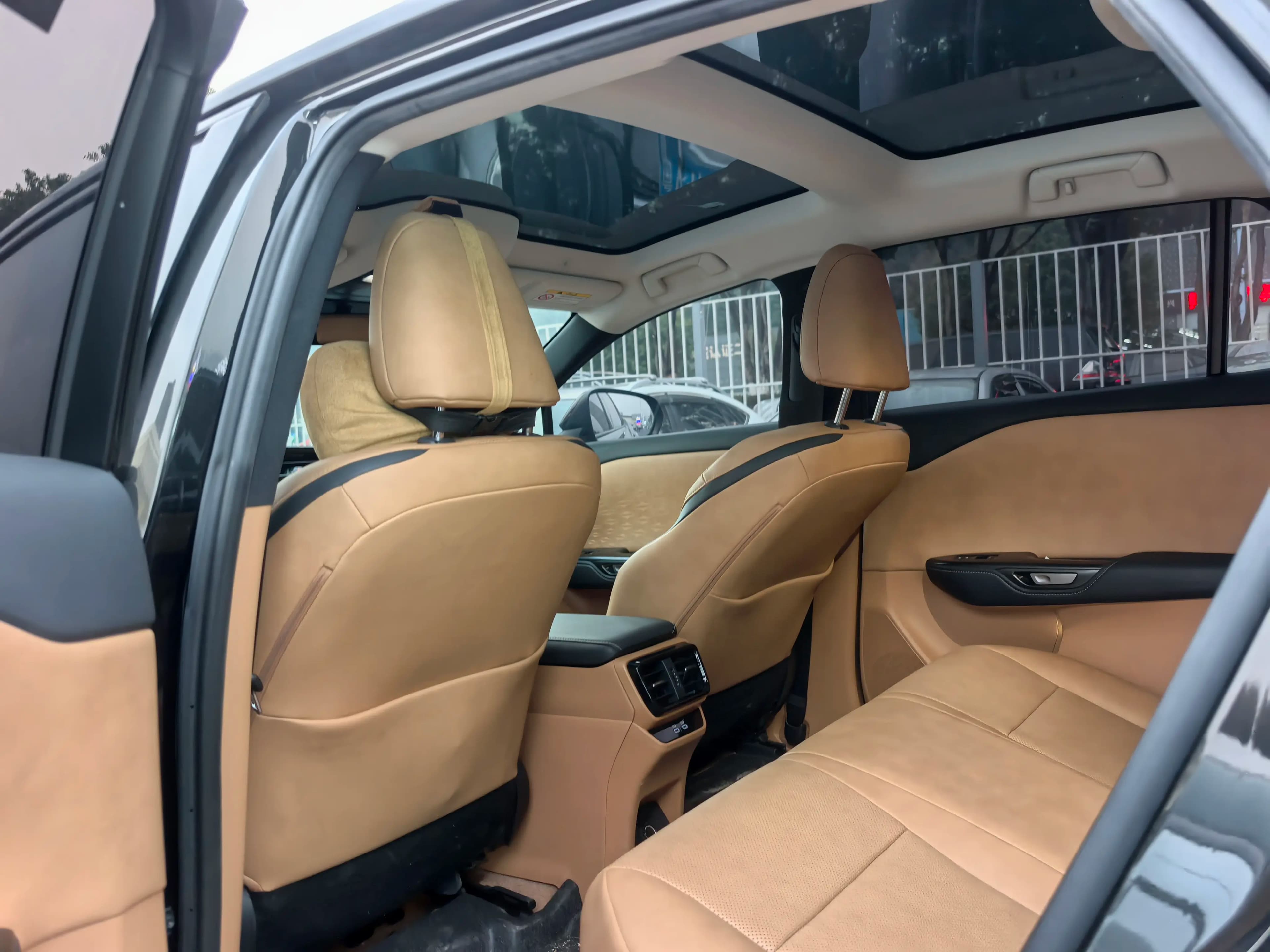 Lexus RZ 2023 г. 23093 км. — фото 27